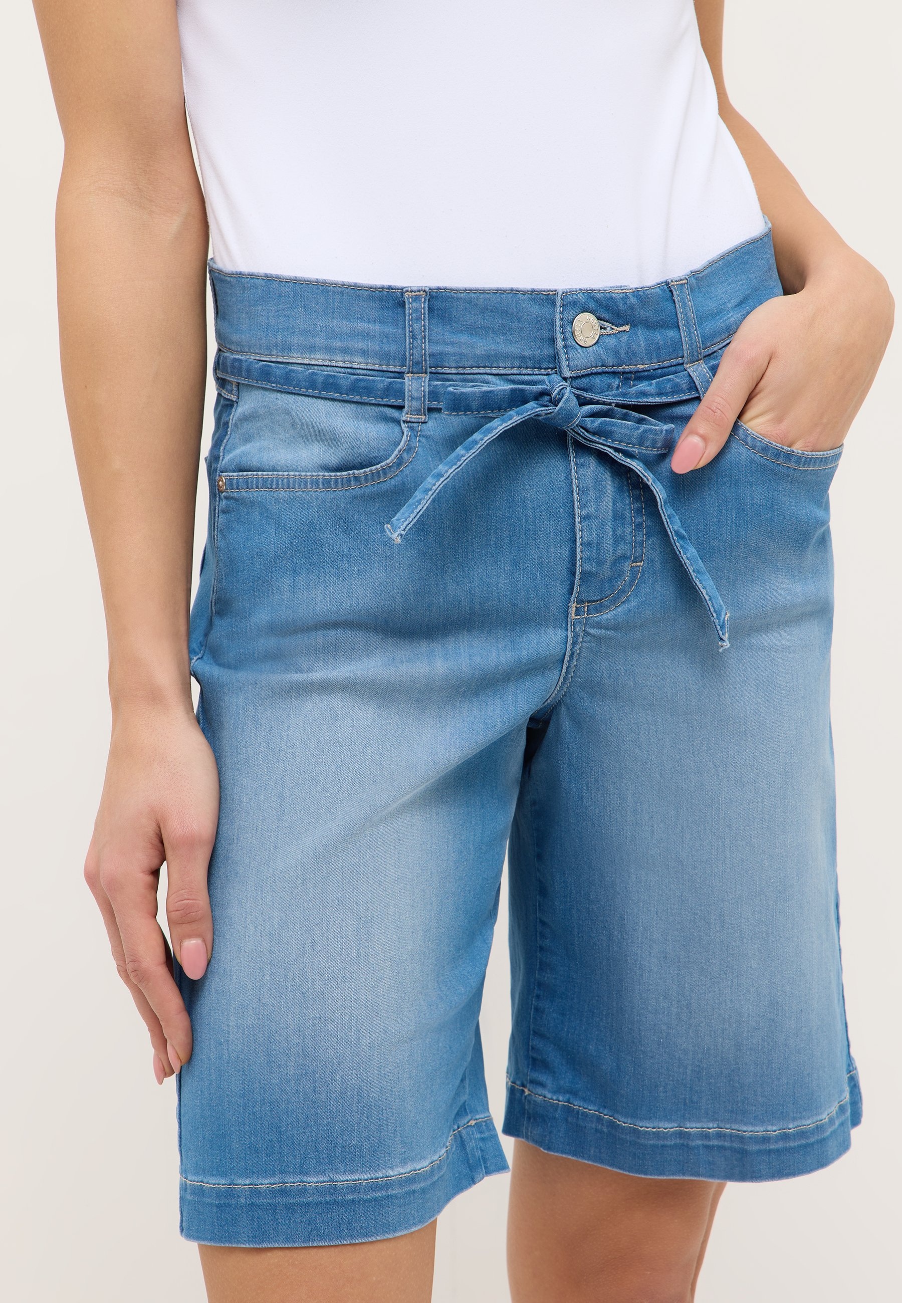 ANGELS Jeansbermudas »LIA CITY« mit Stretch und Bindeband aus Denim