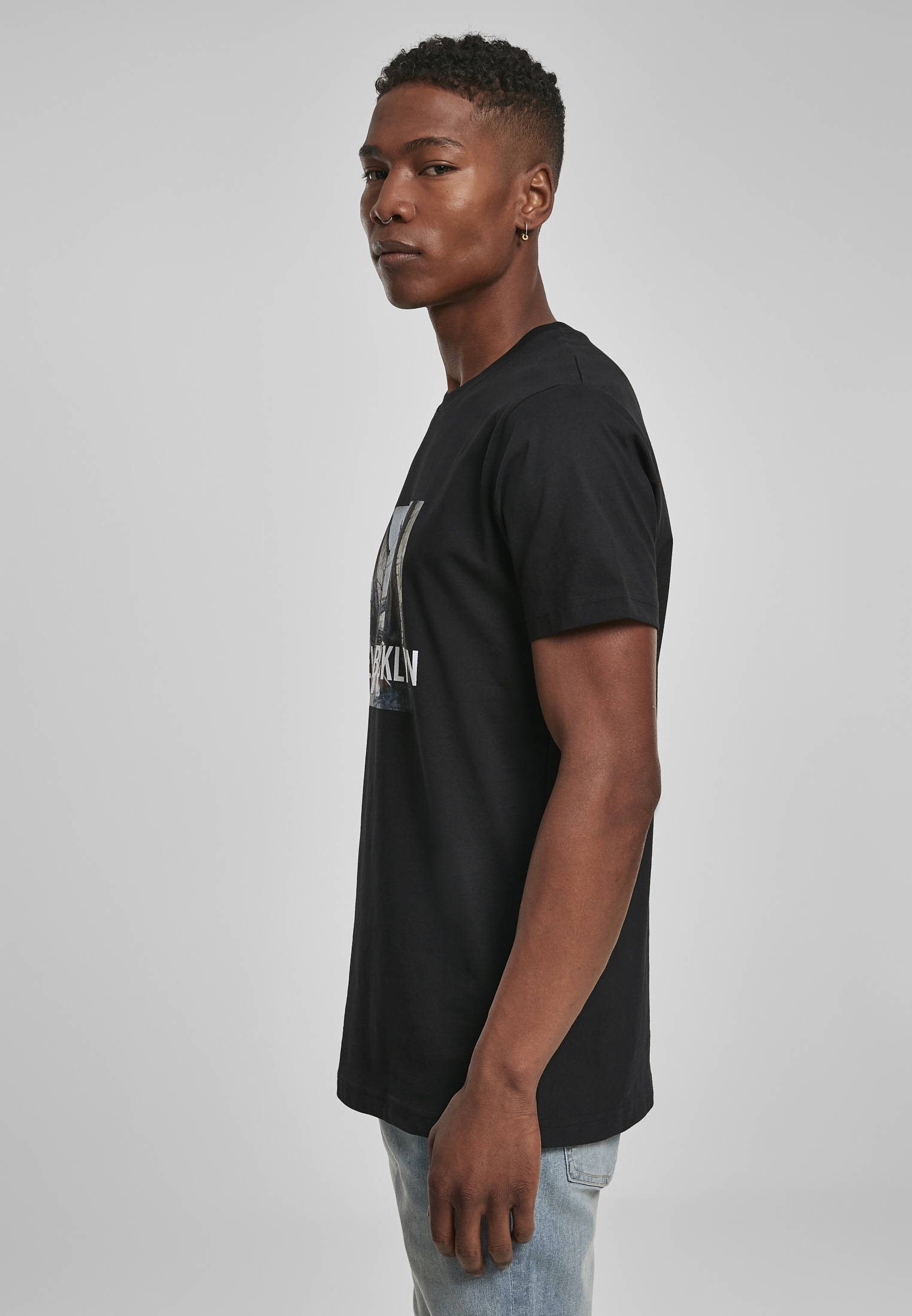 MisterTee Kurzarmshirt »MisterTee Herren Hello Brooklyn Tee«, (1 tlg.)