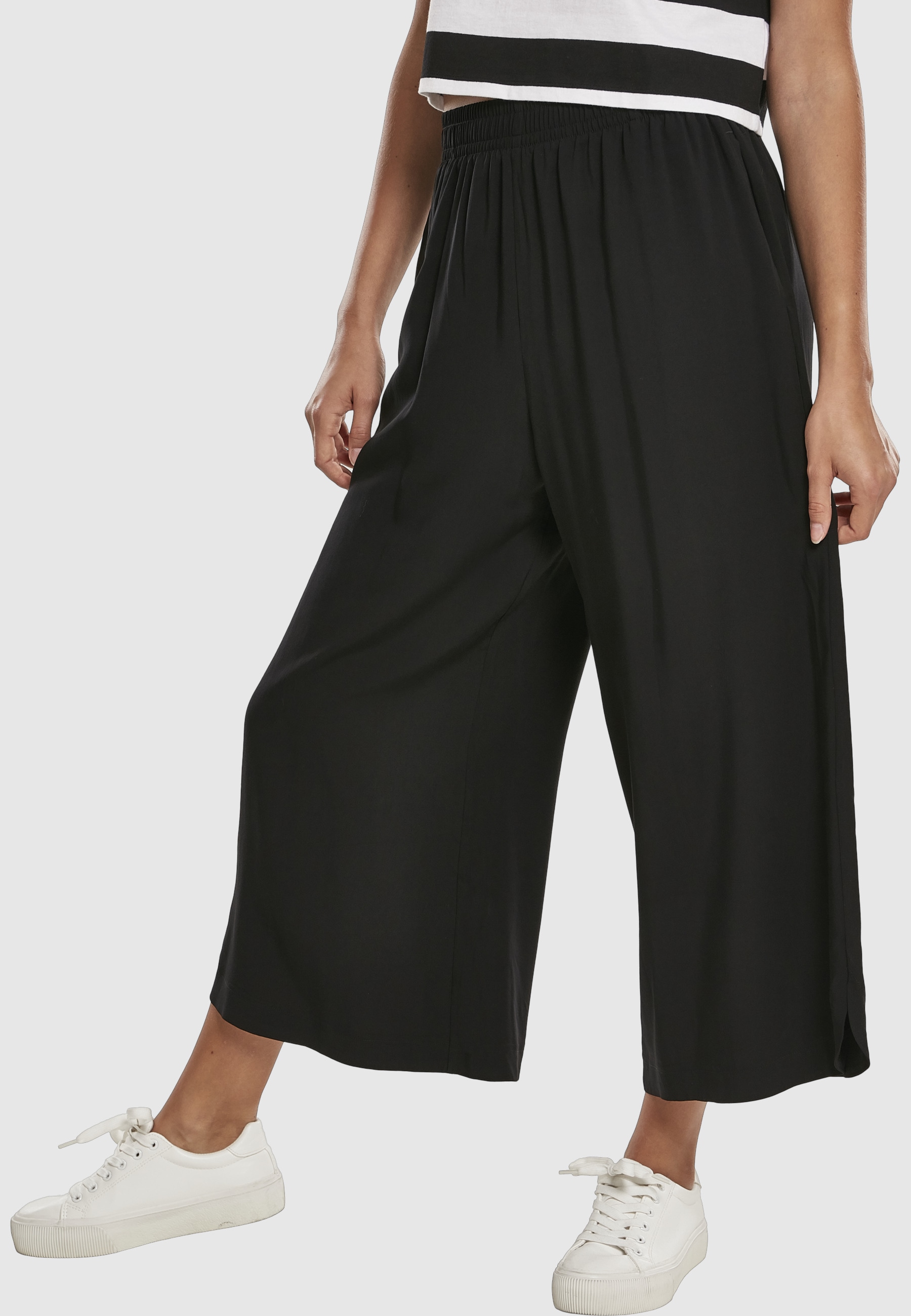 URBAN CLASSICS Culotte »Urban Classics Damen Ladies Wide Viscose Culotte«