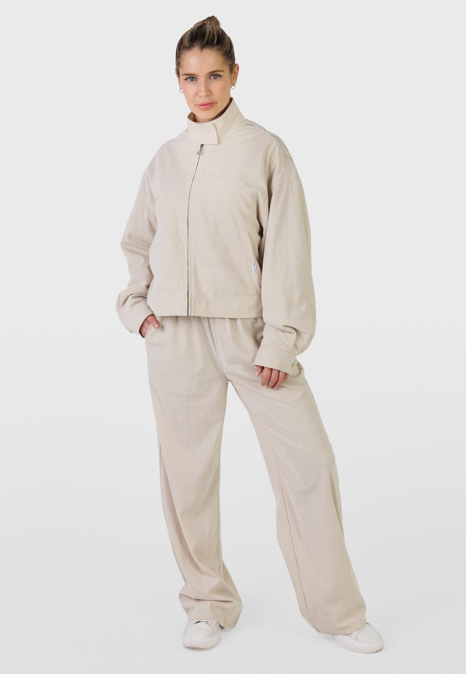 Kleinigkeit Outdoorjacke »Kleinigkeit Kim Cordashian Jacket« 1 Stk. tlg. ohne Kapuze