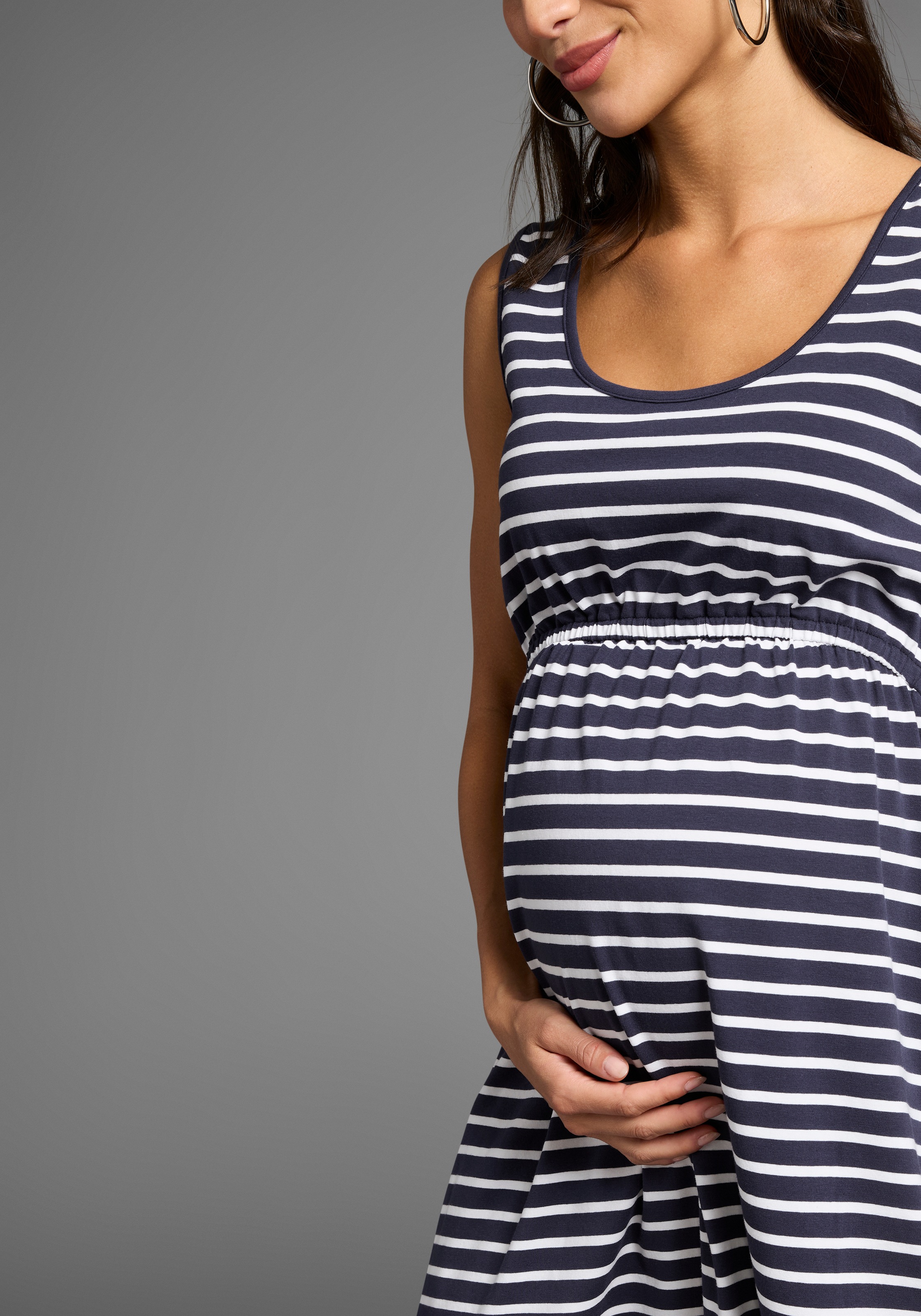 Thumbnail - Neun Monate Umstandskleid "Langes Schwangerschaftskleid" Jersey-Kleid für Schwangerschaft und Stillzeit