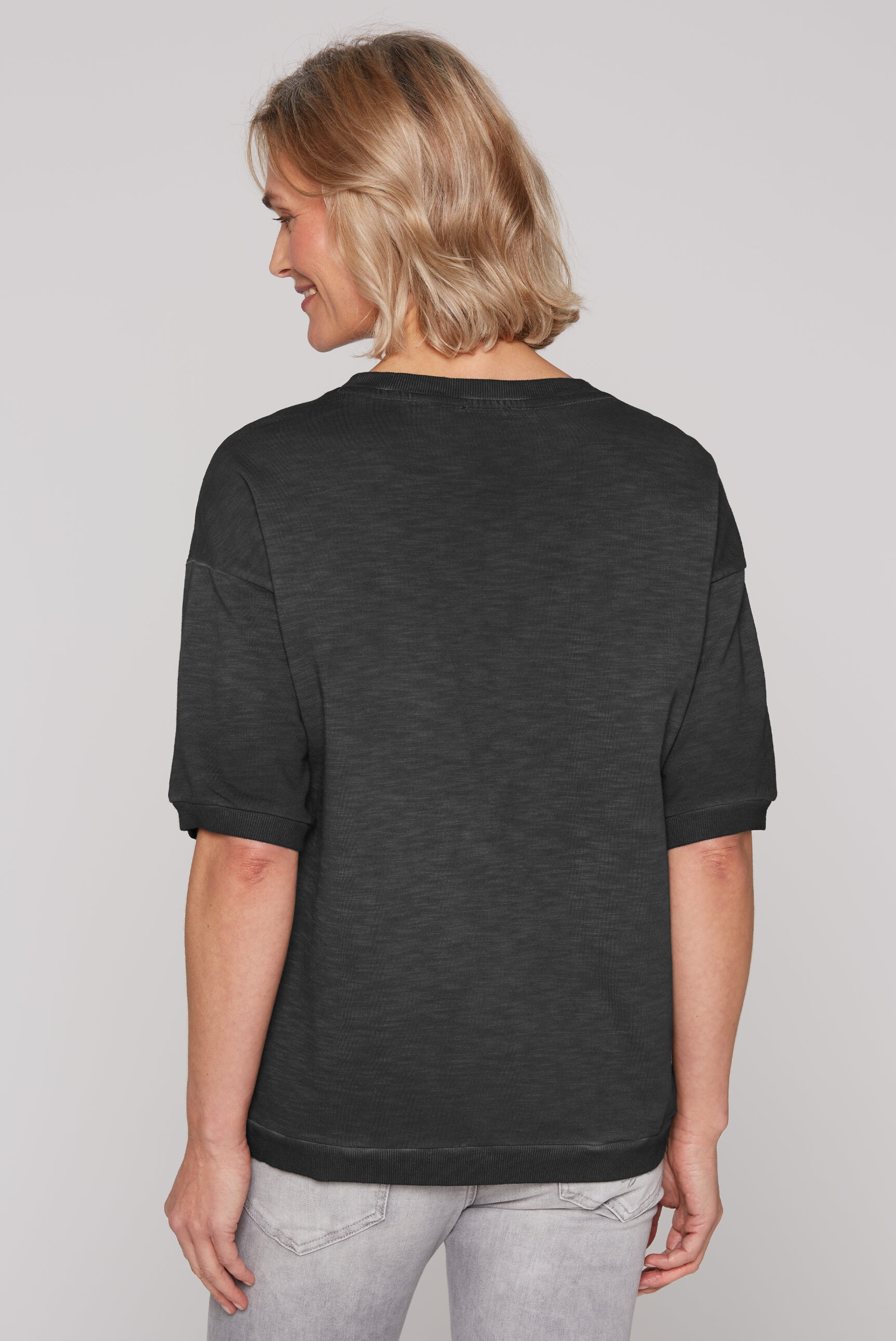 SOCCX Sweater, mit nach vorn gedrehten Seitennähten