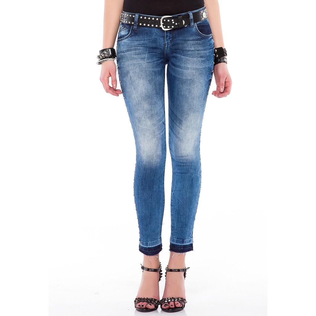 Damenmode Jeans Cipo & Baxx Röhrenjeans, mit Nietendetails in Slim Fit blau