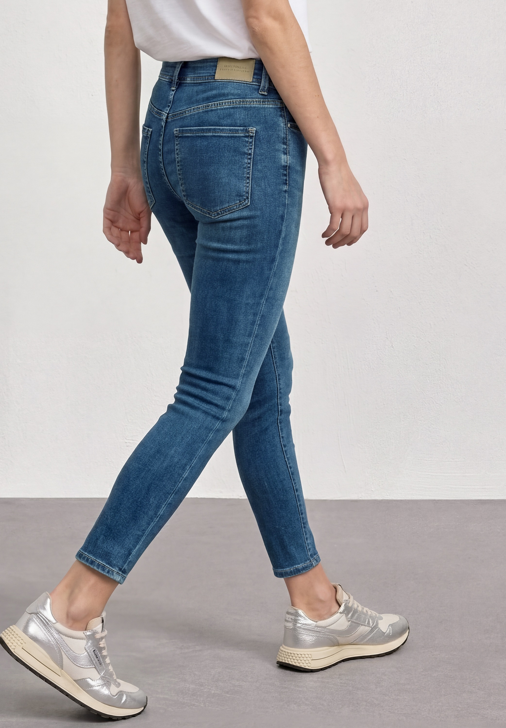 STREET ONE Slim-fit-Jeans Middle Waist