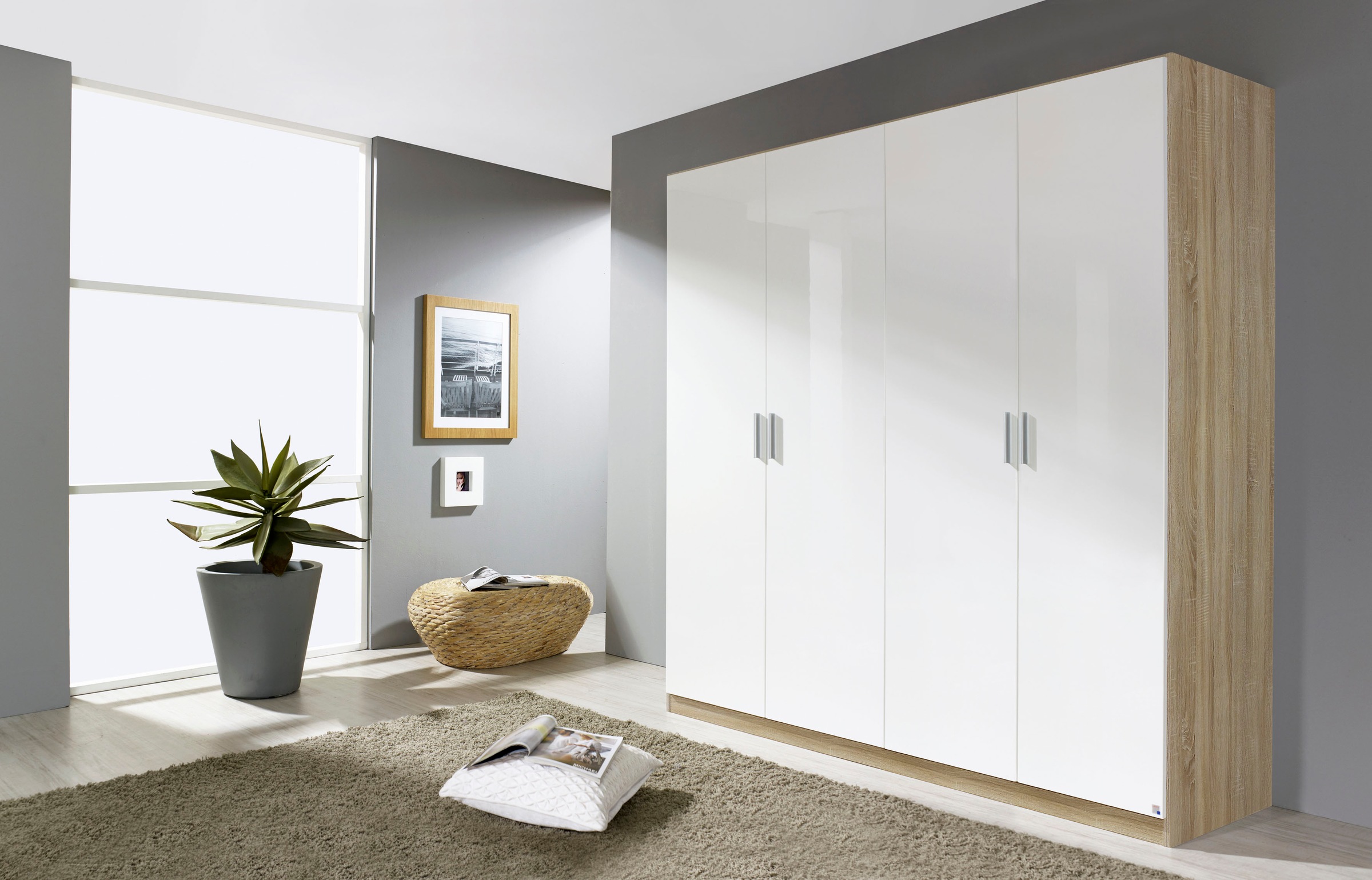 rauch Drehtürenschrank »Celle«, in 4 Breiten und 2 Höhen, optional mit Schubkästen MADE IN GERMANY