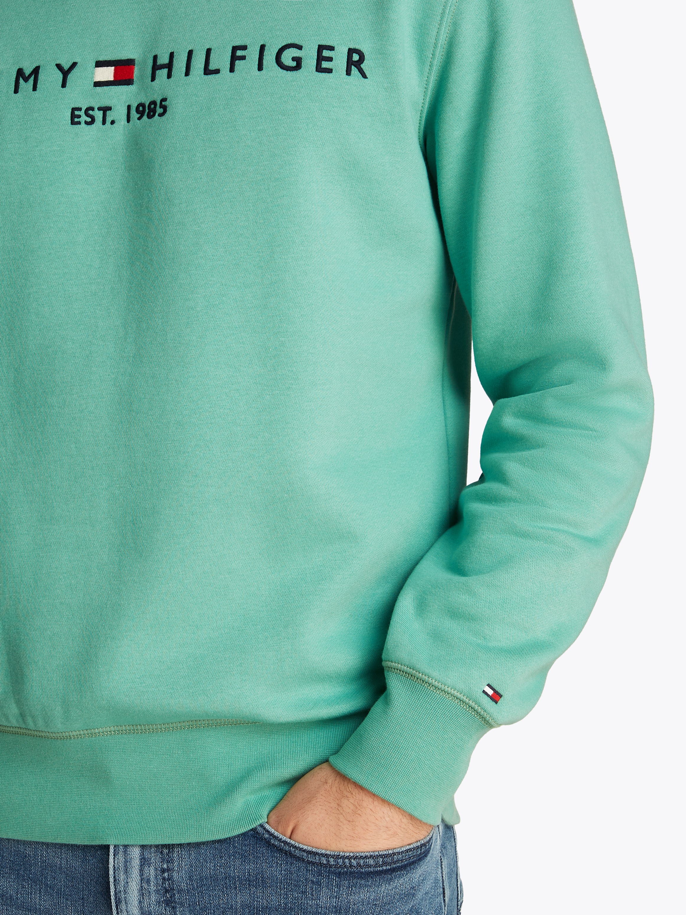 Tommy Hilfiger Sweatshirt "TOMMY LOGO SWEATSHIRT mit Rundhals und Stickerei günstig online kaufen