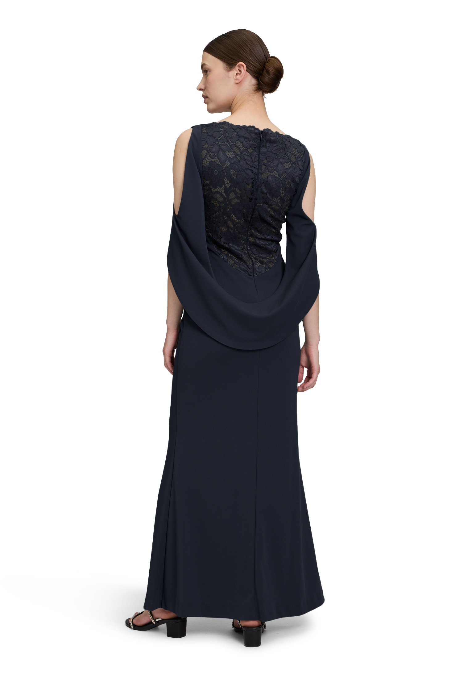 Vera Mont Abendkleid »Vera Mont Abendkleid mit Spitze«, Nahtführung