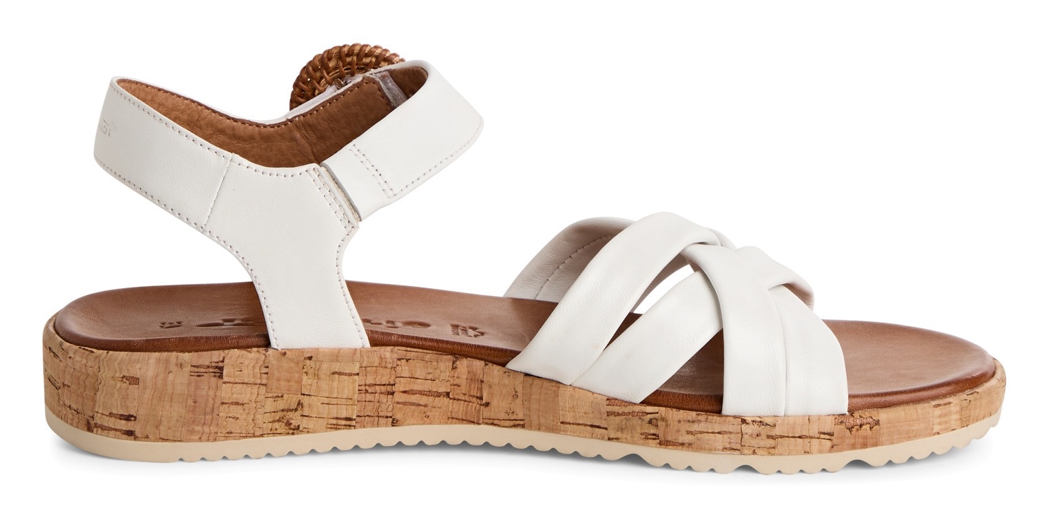 Tamaris Sandalette, Plateau, Sommerschuh, Riemchensandale mit hübscher Zierschnalle