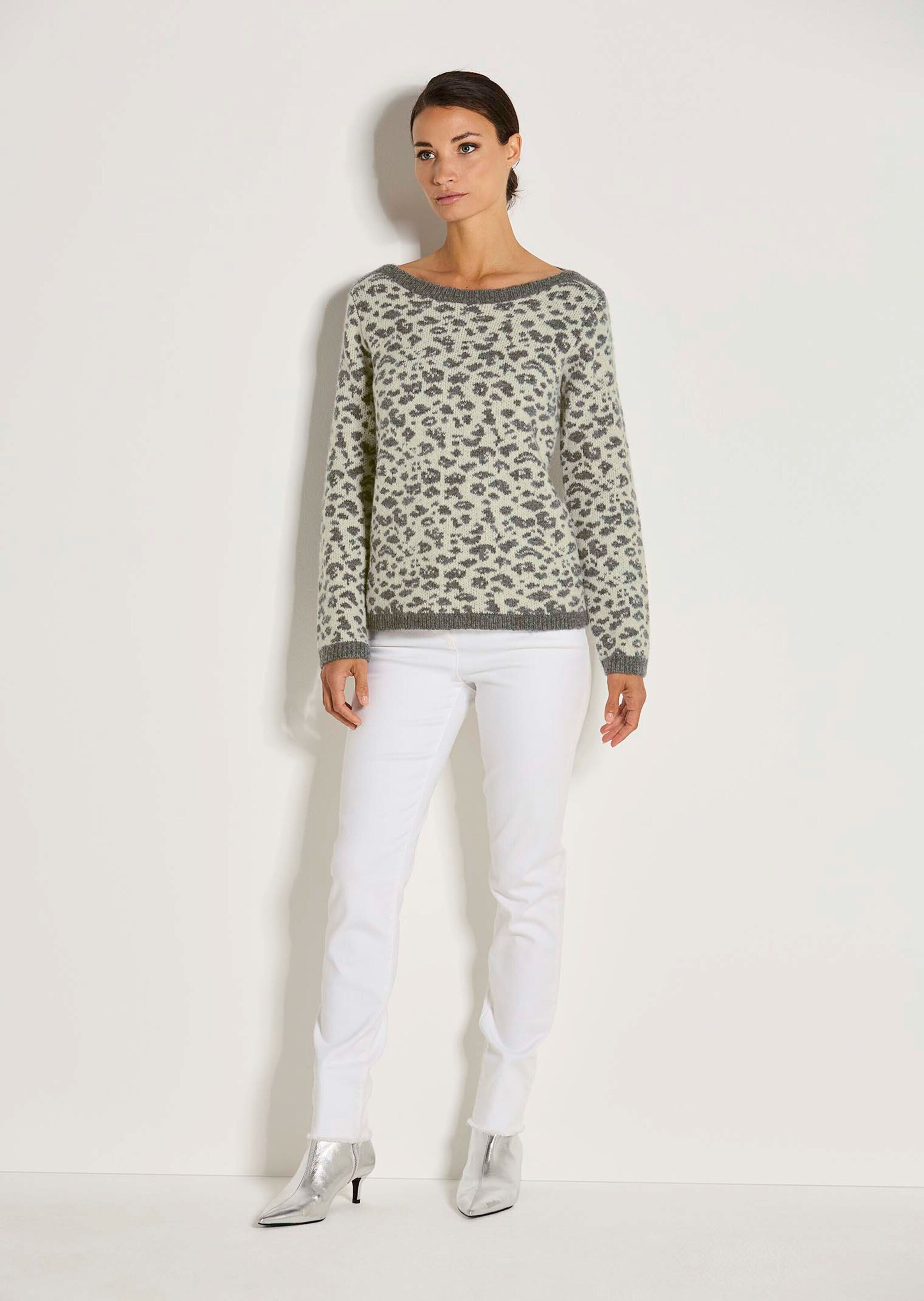 MADELEINE Longpullover "Pullover Eleganter Strick mit U-Boot-Ausschnitt" An günstig online kaufen