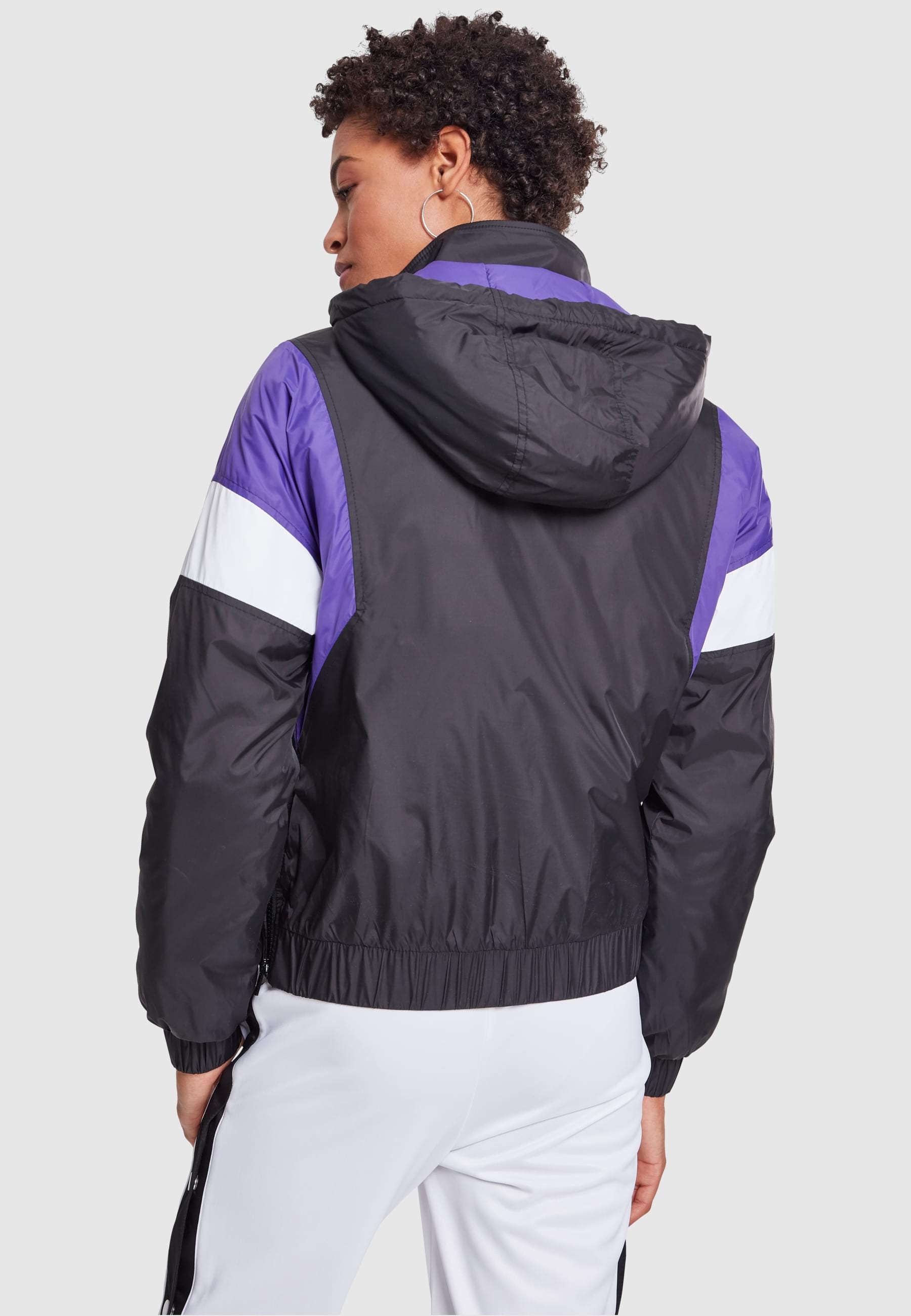 URBAN CLASSICS Allwetterjacke »Urban Classics Damen Ladies 3-Tone Padded Pull Over Jacket«, (1 St.), mit Kapuze