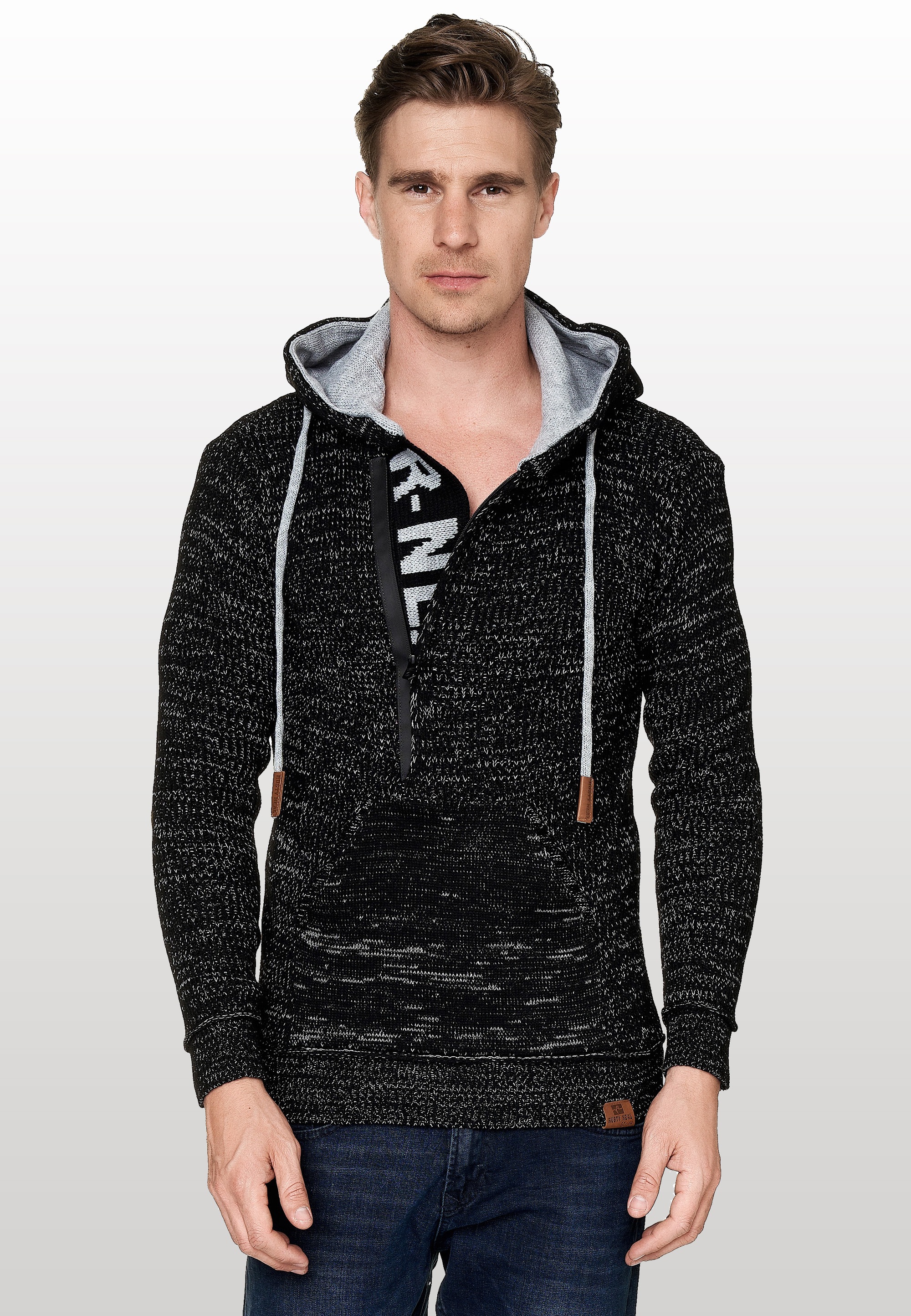 Rusty Neal Kapuzensweatshirt, mit stylischem Ausschnitt