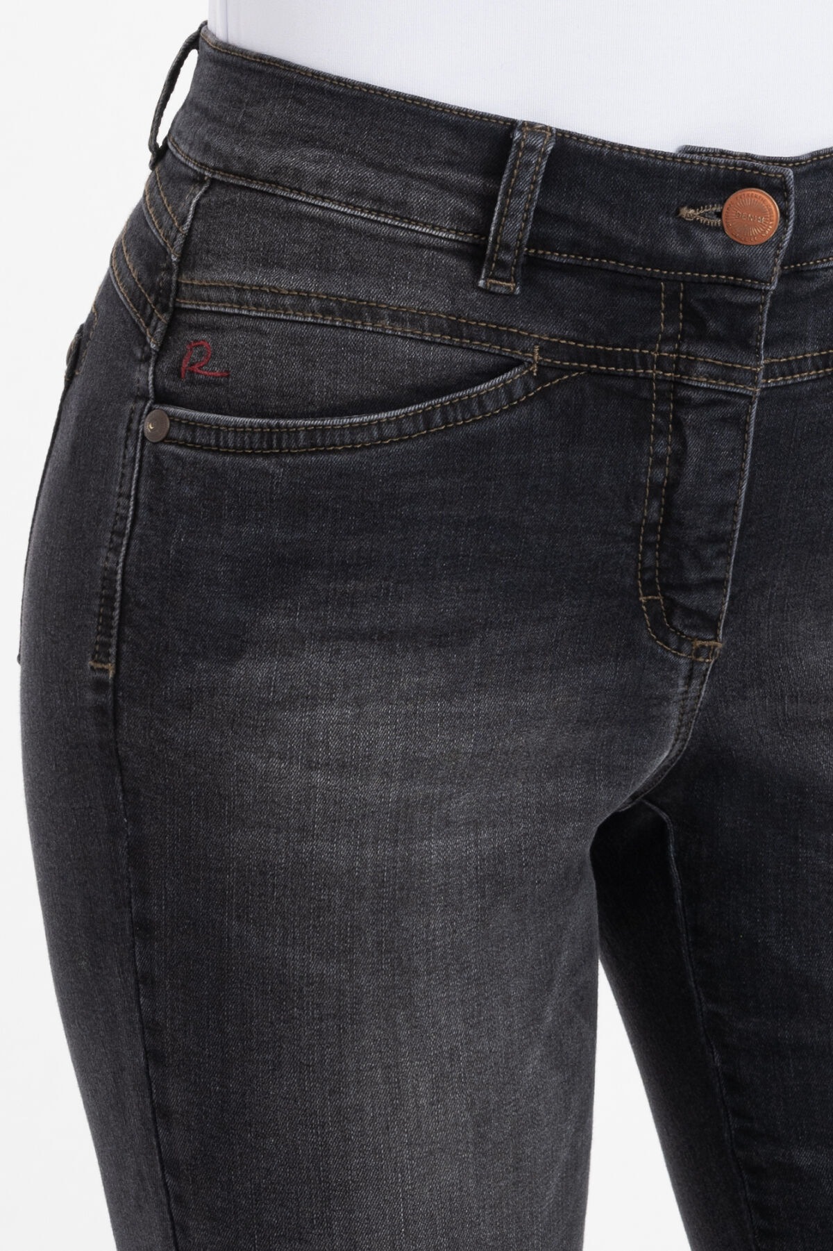 Recover Pants Slim-fit-Jeans »Wiebke«, mit Stickerei auf den Gesäßtaschen