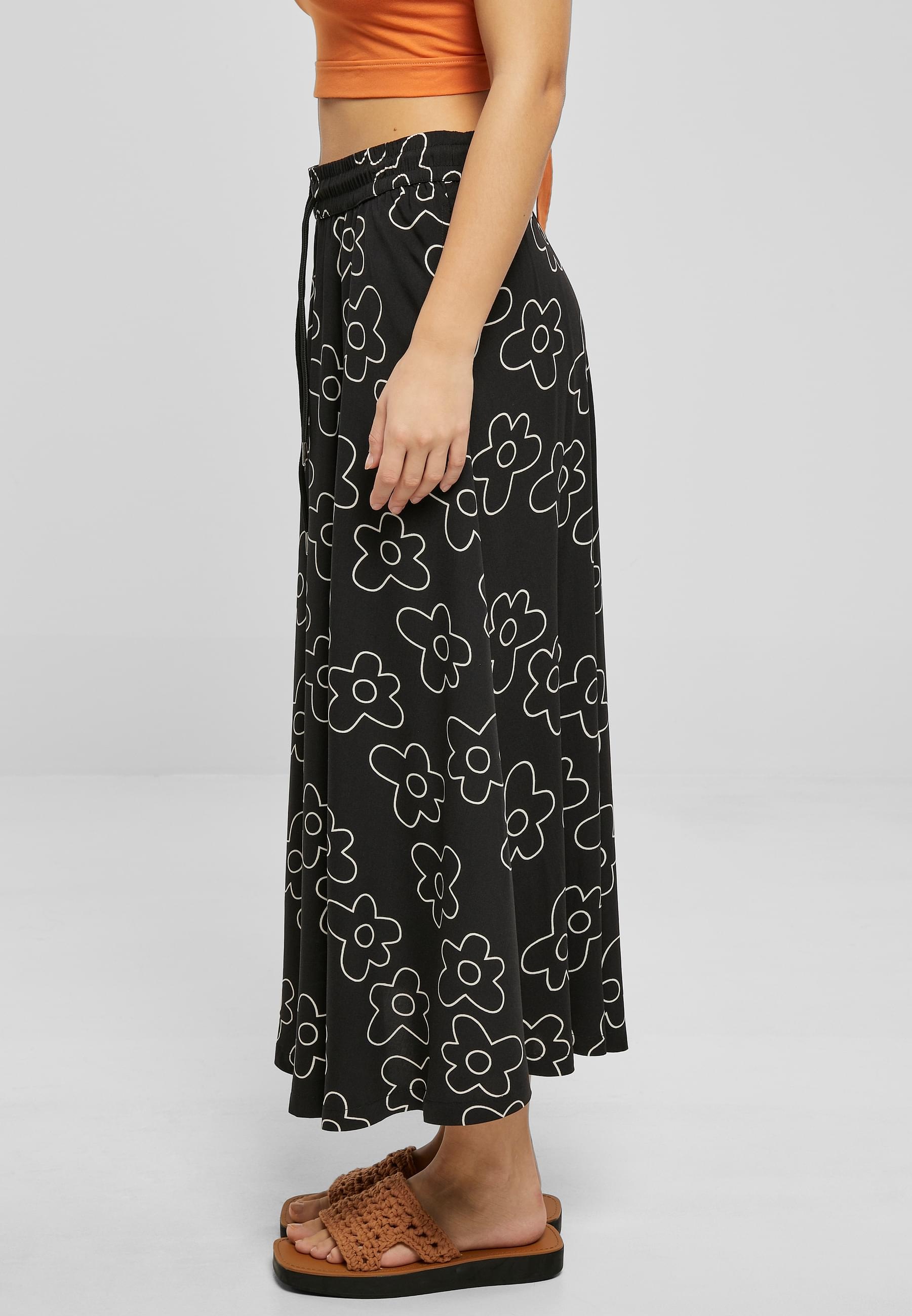 URBAN CLASSICS Jerseyrock »Urban Classics Damen Ladies Viscose Midi Skirt«, (1 tlg.)
