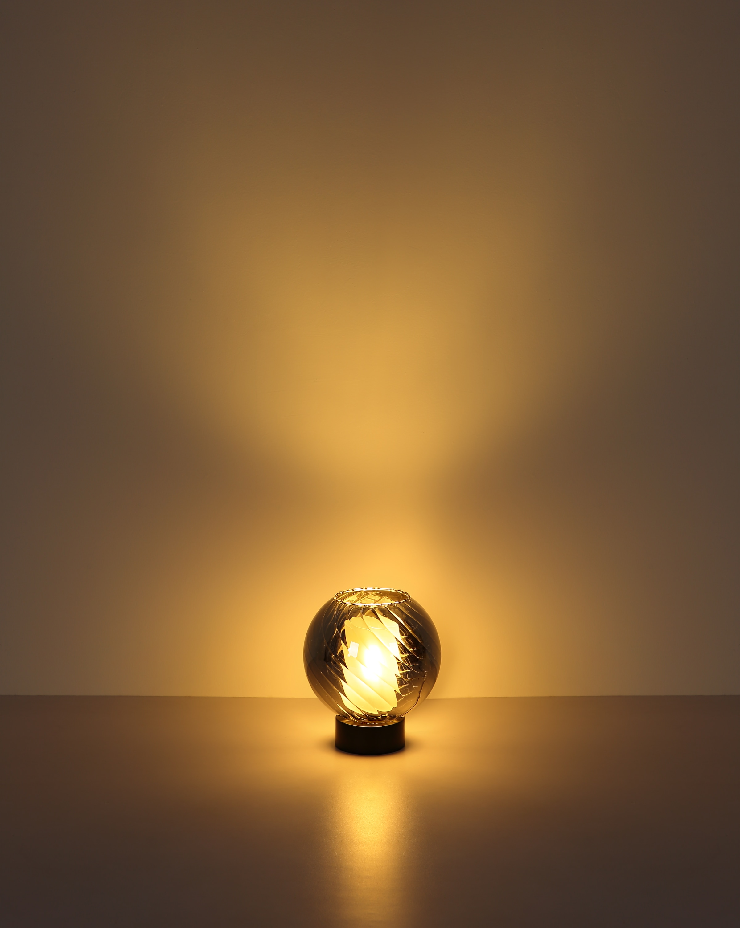 NOWA Tischleuchte »ULF« E27 1 Stk. Tischlampe Nachttischlampe Deko-Tischleuchte Schlafzimmer