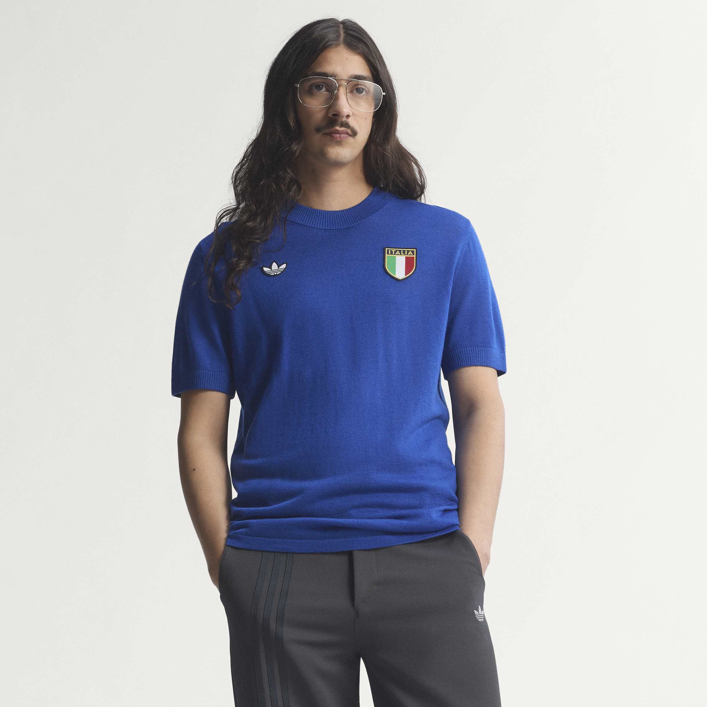 adidas Performance Fußballtrikot "ITALIEN 70S TRIKOT" für Erwachsene, ohne Verschluss, mit Rundhalsausschnitt