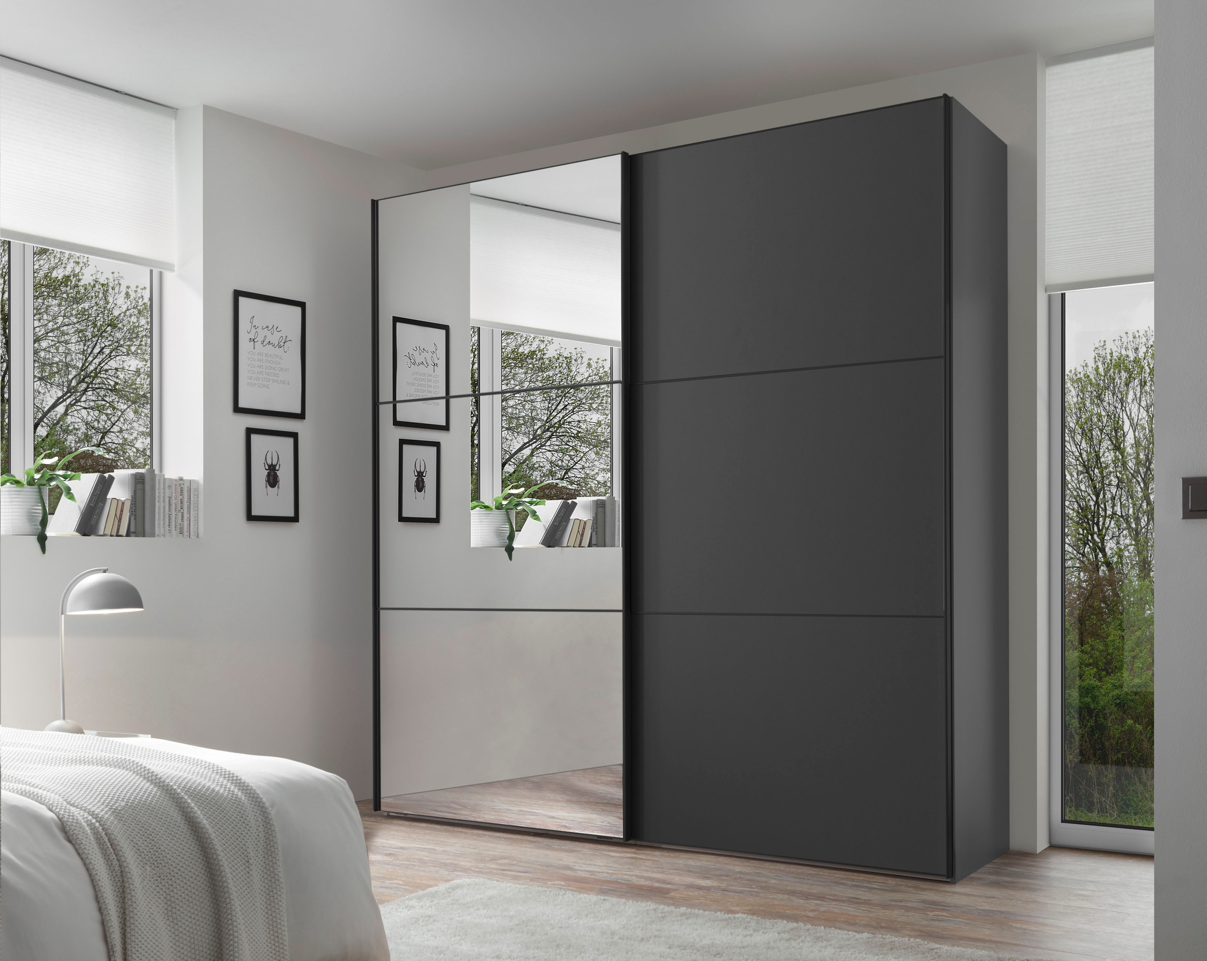 STAUD Schwebetürenschrank »Includo, Made in Germany« Mit Spiegeltüre und vier verschiedenen Ausstattungsvarianten