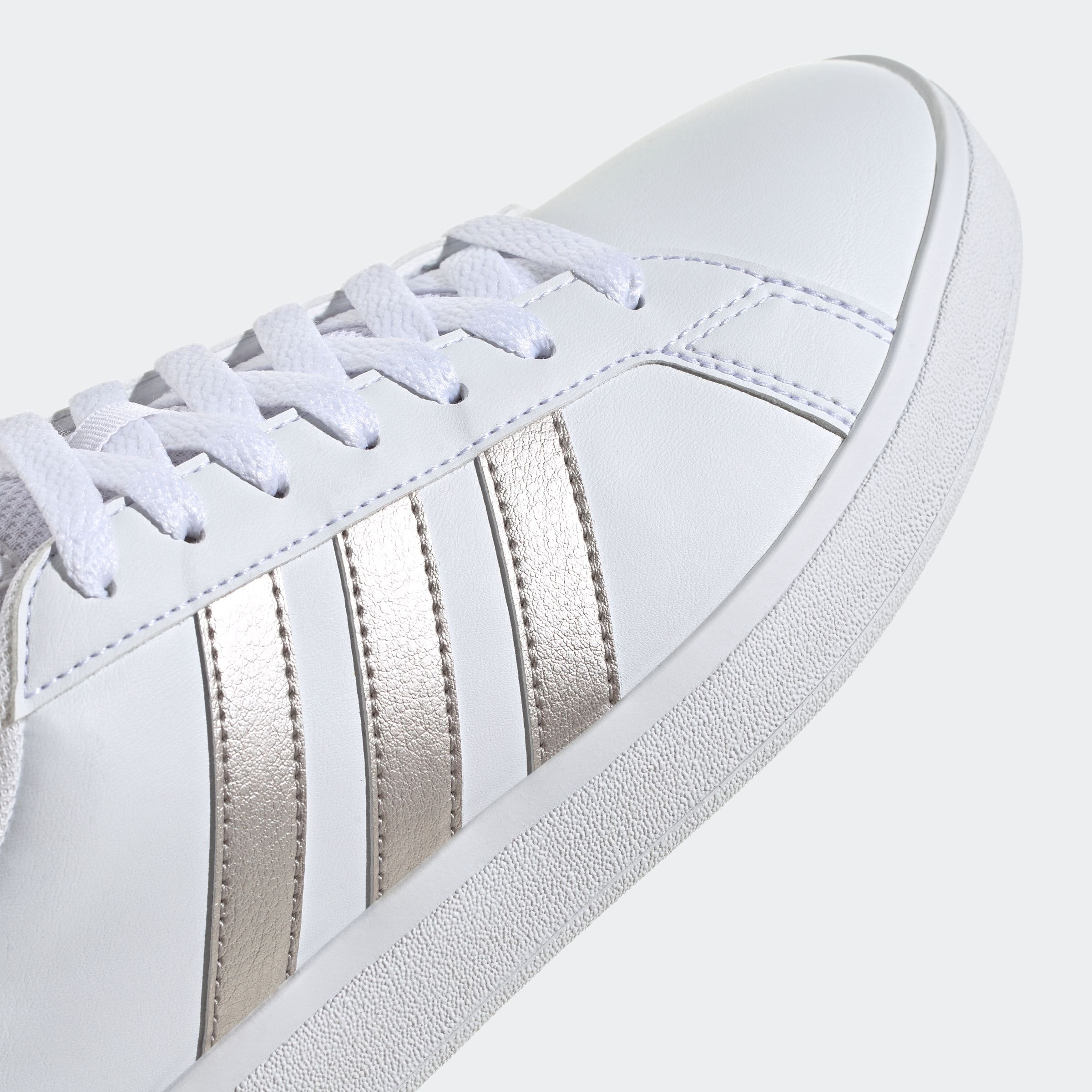 adidas Sportswear Sneaker »GRAND COURT TD LIFESTYLE COURT CASUAL«, Design auf den Spuren des adidas Superstar