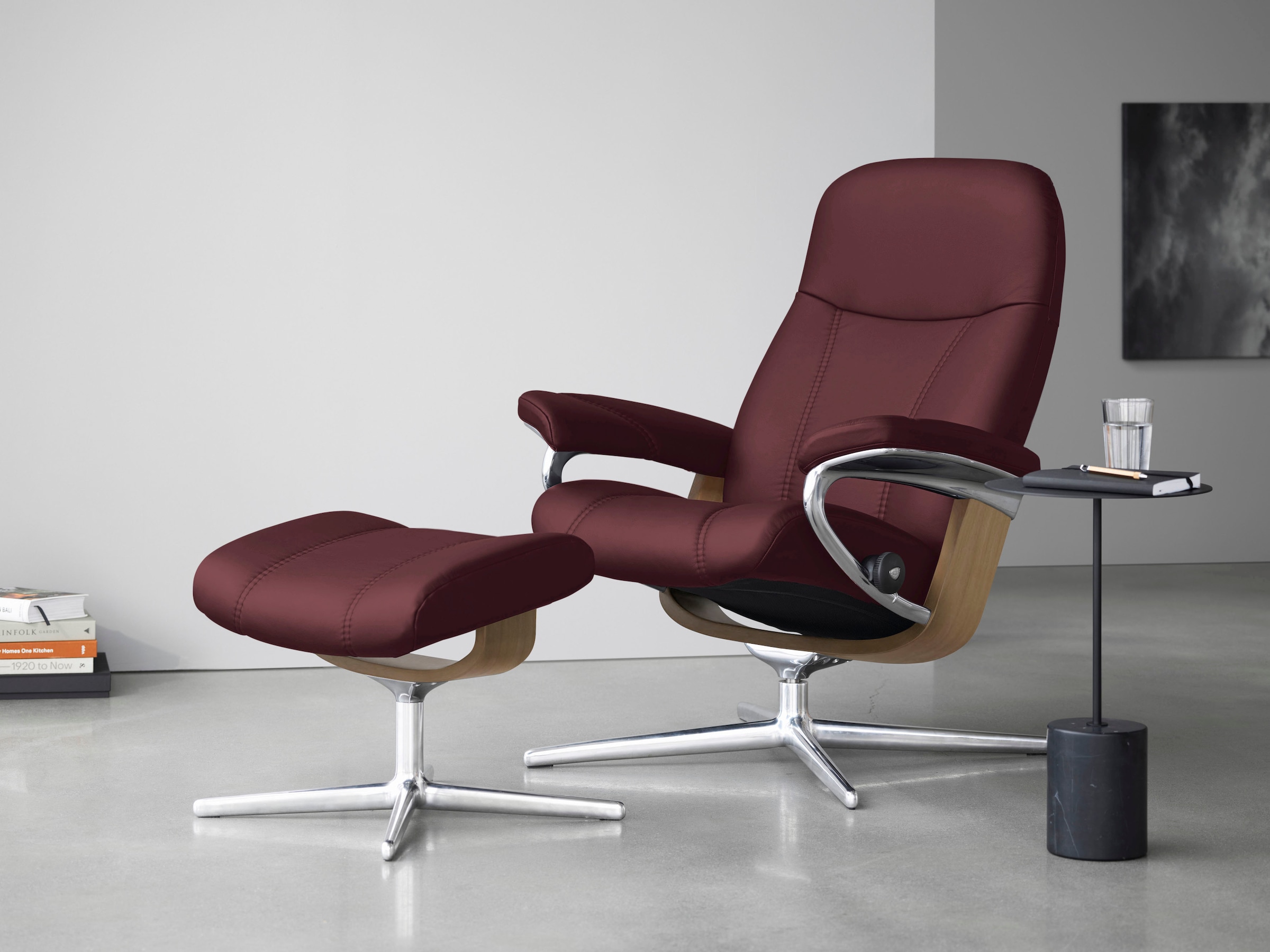 Stressless Relaxsessel "Consul" mit Cross Base, Größe S, M & L, Holzakzent Eiche, in 2 Bezugsqualitäten lieferbar