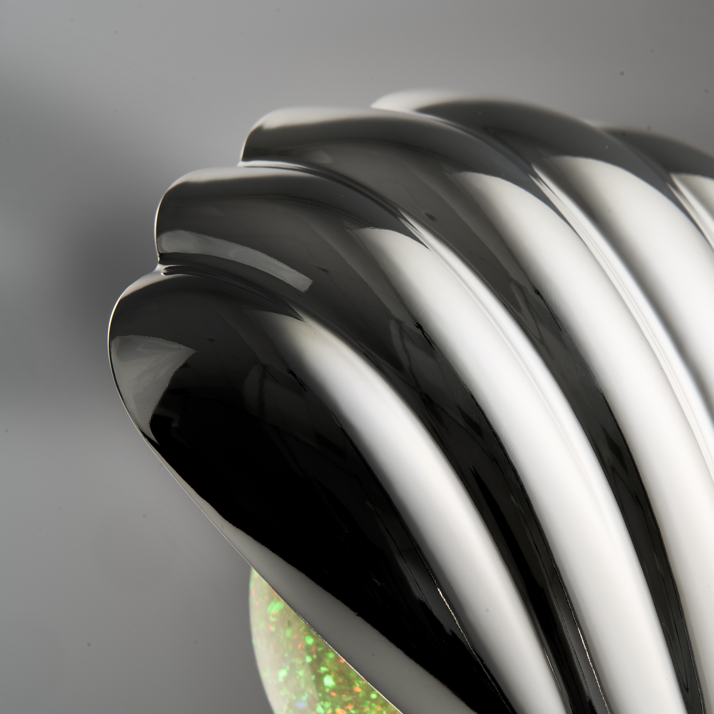 REALITY Leuchten LED Tischleuchte »SHELLY, Deko Tischlampe in Muschelform mit RGB Farbwechsel, 0,8W 15Lm« LED-Board 1 Stk. RGB Muschel Tischlampe mit Glitzerkugel und Farbwechsel inkl USB-Ladekabel