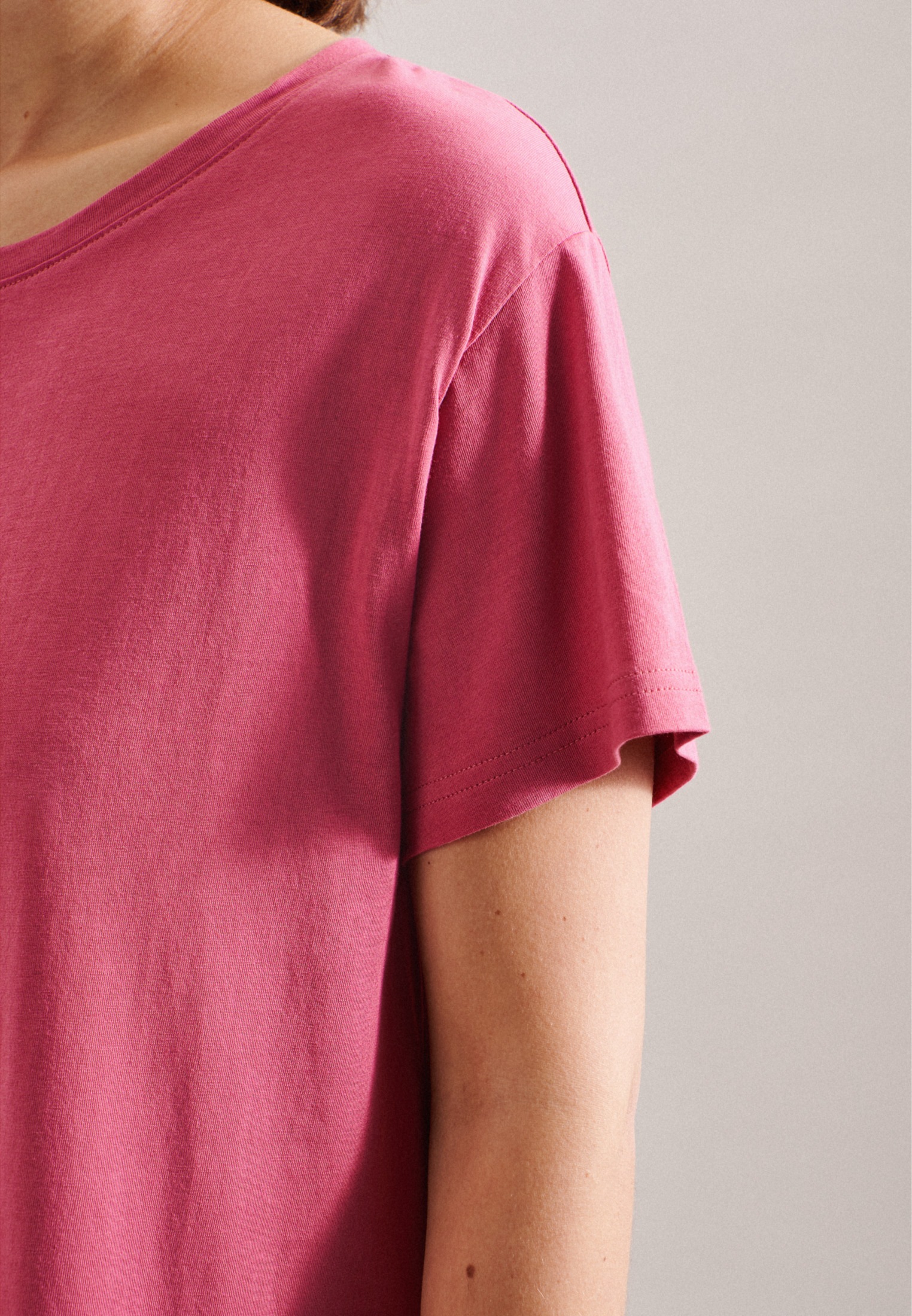 seidensticker Nachthemd »Schwarze Rose«, Regular Kurzarm Uni