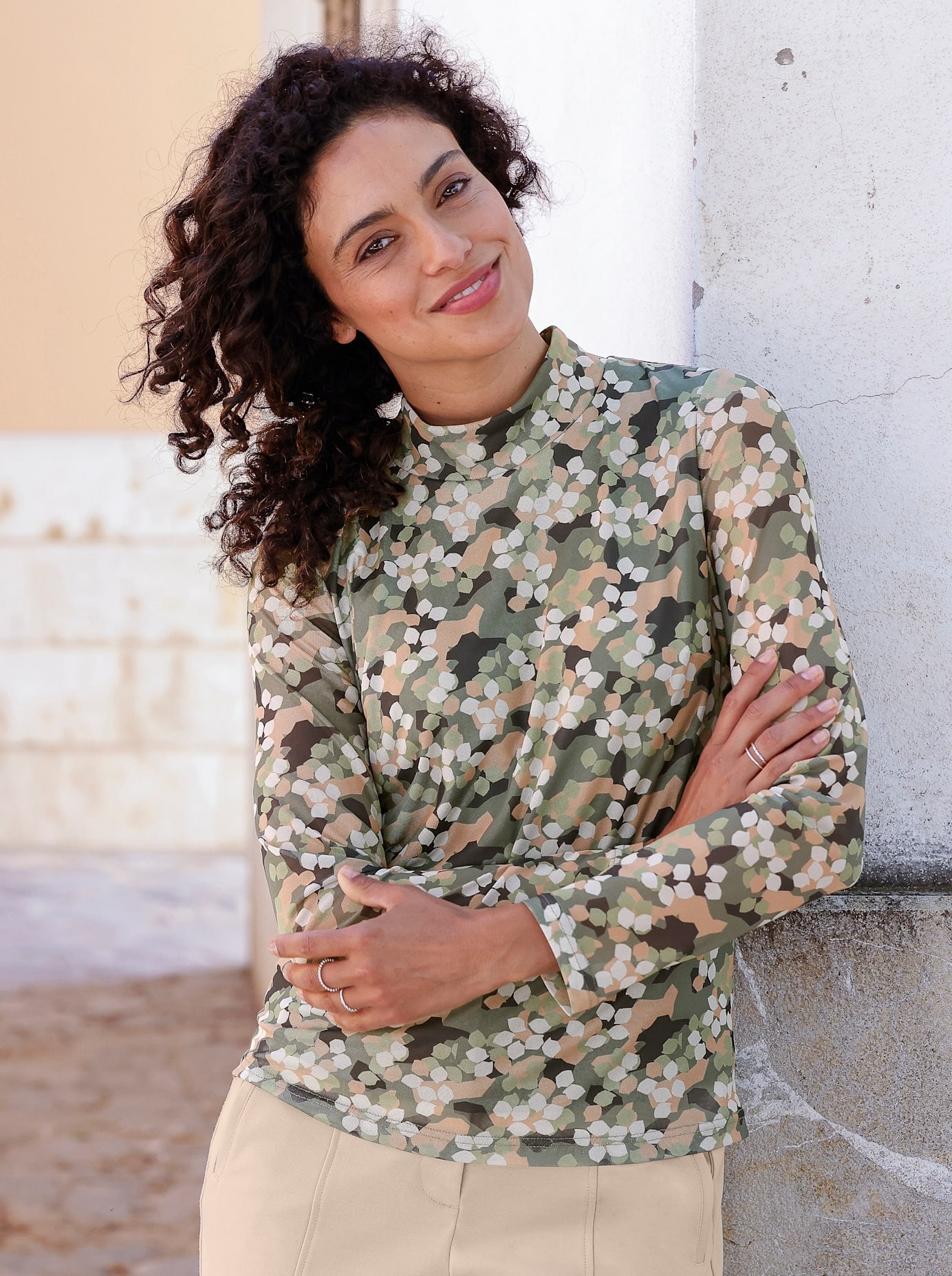 Inspirationen Langarmshirt "Stehkragen-Shirt", 1 Stk. günstig online kaufen