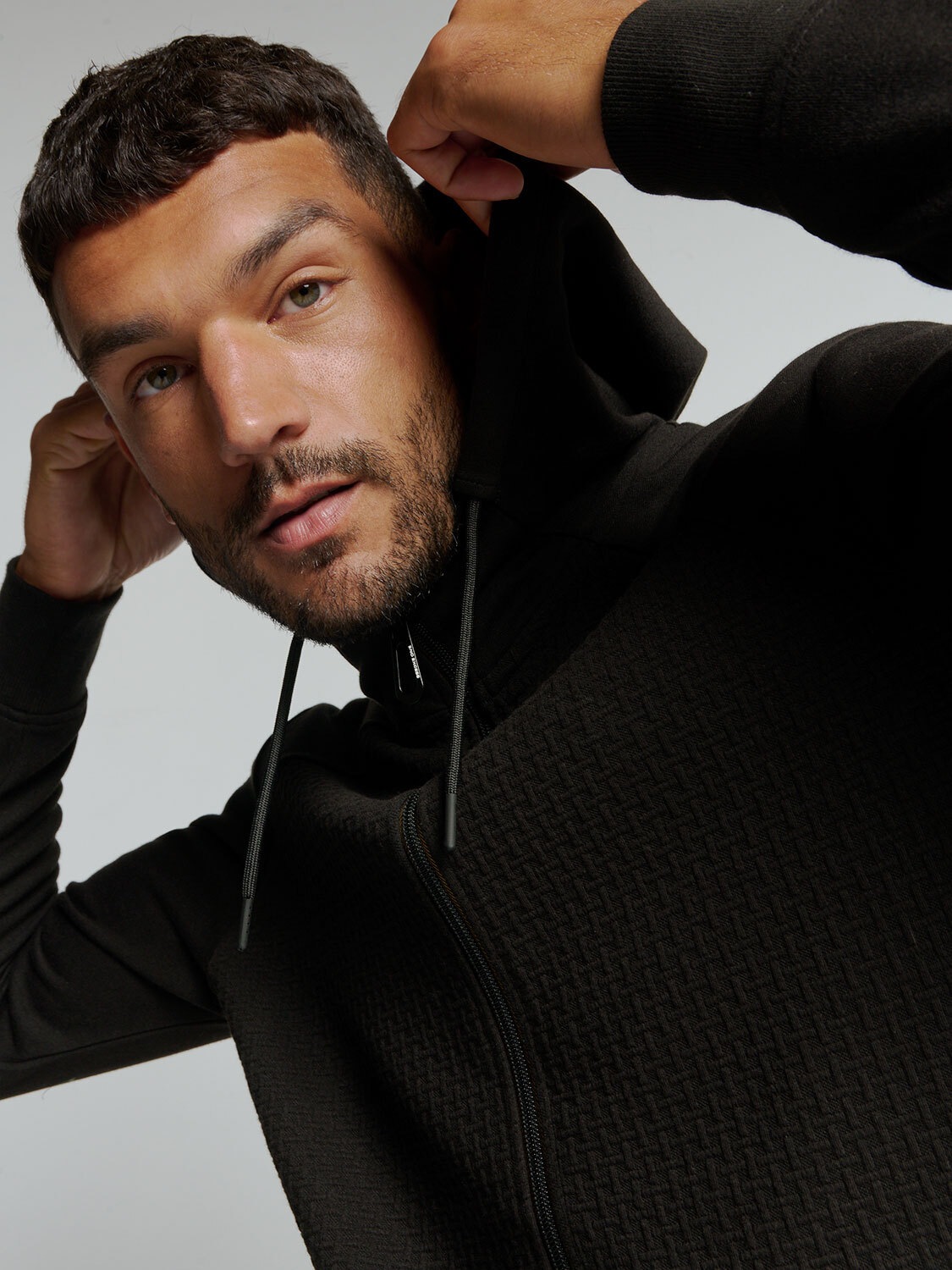 NO EXCESS Sweater »No Excess Jacquard-Kapuzenweste Pullover«