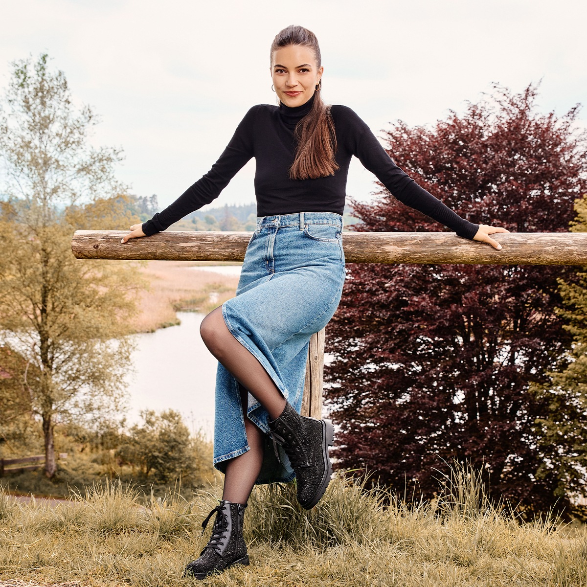 MARCO TOZZI Schnürstiefelette, Blockabsatz, Schnürboots mit glänzenden Stra günstig online kaufen