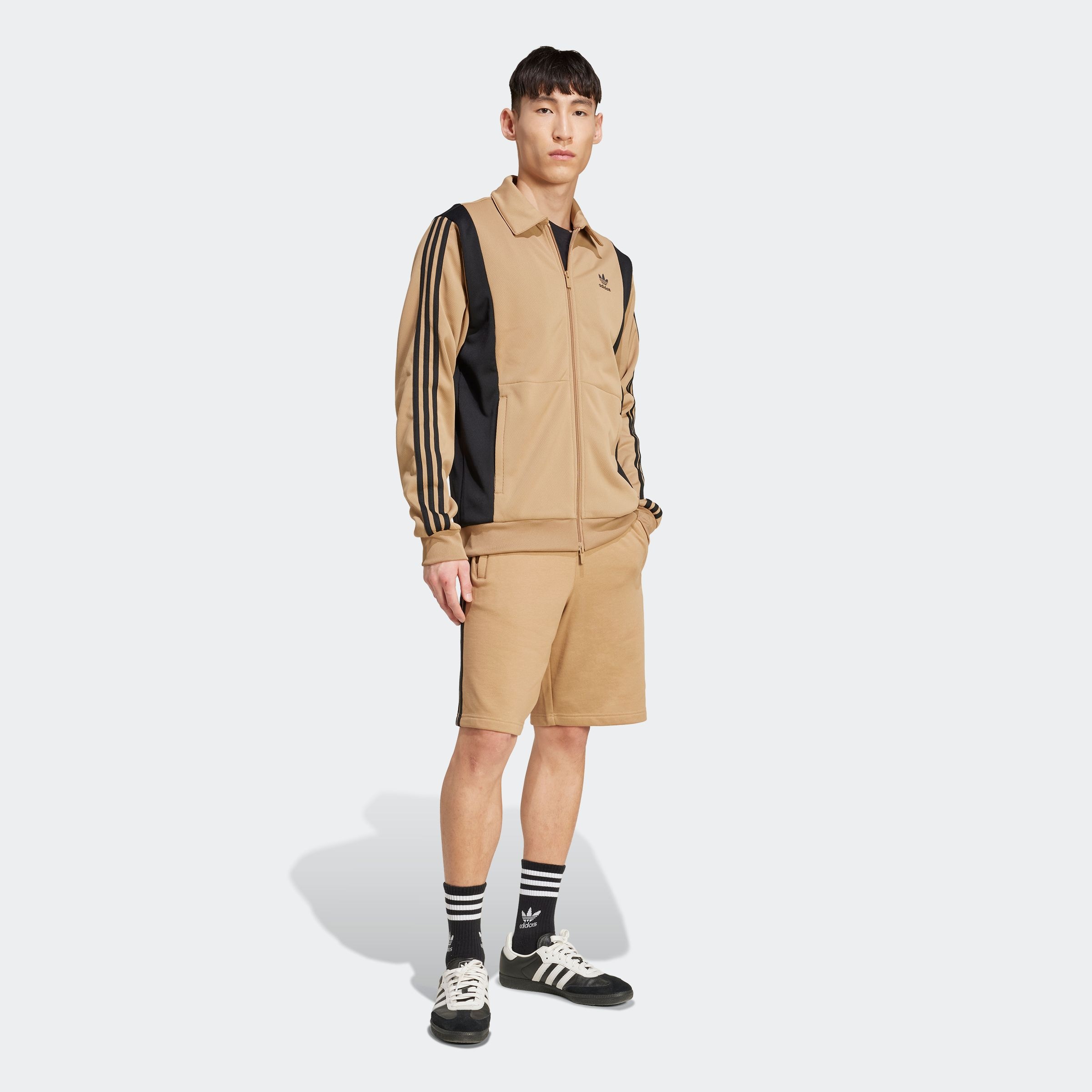 adidas Originals Shorts »3-STRIPE SHORT«, (1 tlg.), Drei Streifen Sweat Shorts aus weichem French-Terry Material
