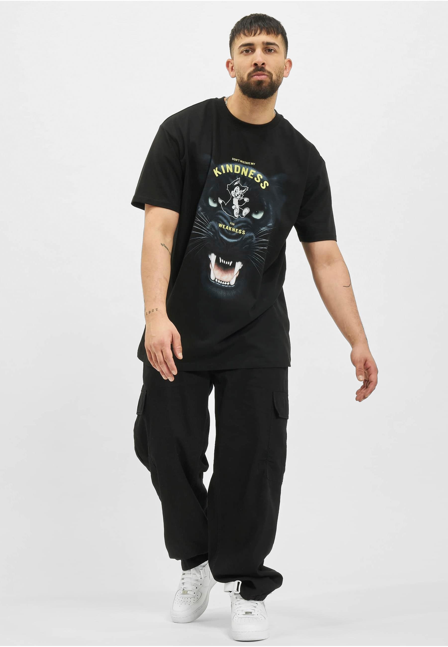 MisterTee T-Shirt »MisterTee Unisex Kindness No Weakness Oversize Tee«, (1 tlg.)