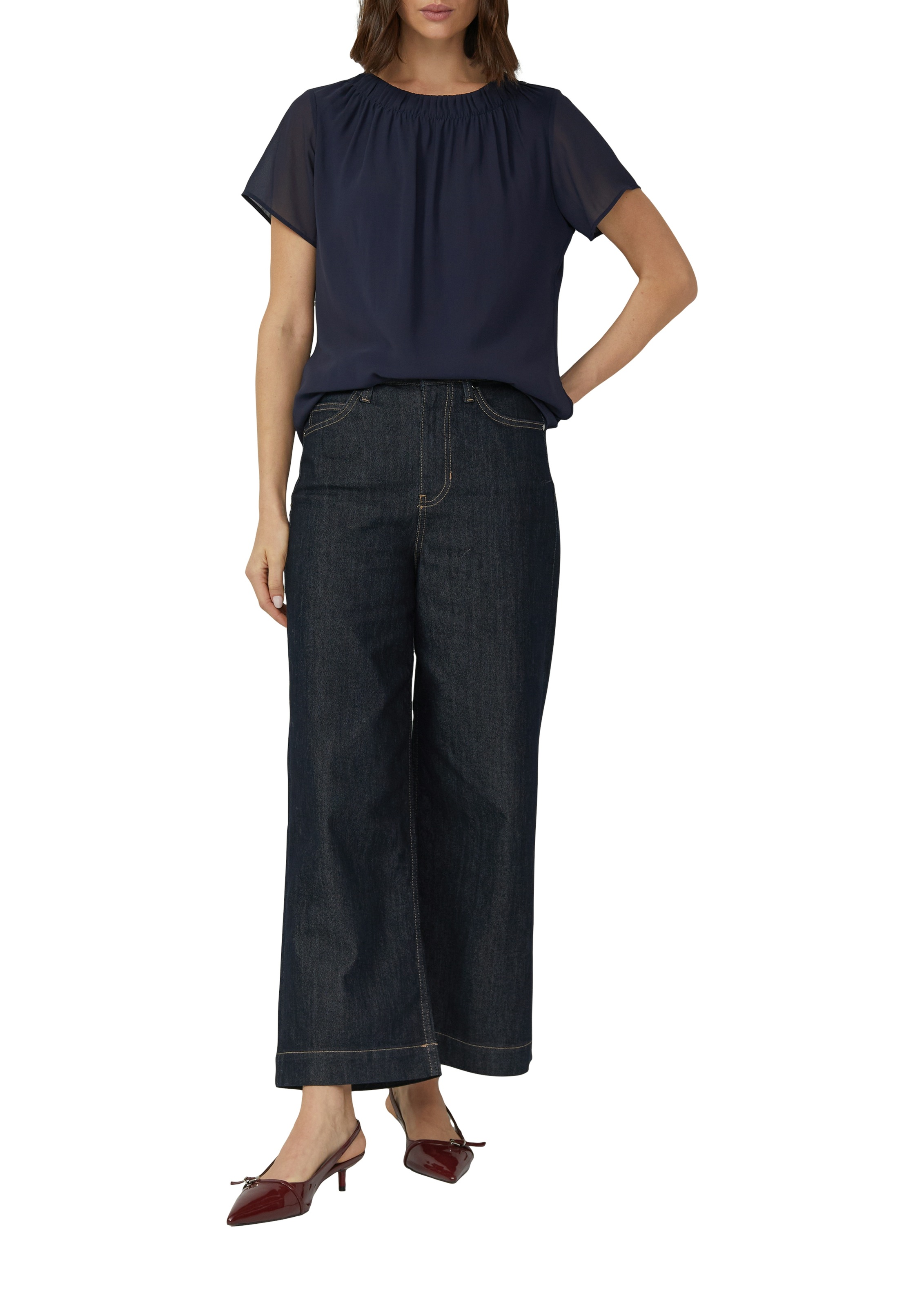 s.Oliver BLACK LABEL Kurzarmbluse mir Raffung am Ausschnitt günstig online kaufen