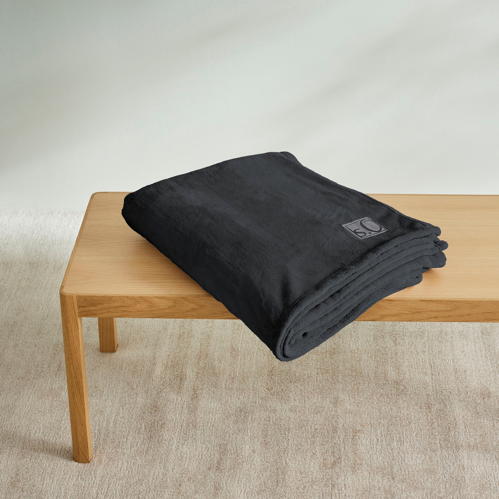 s.Oliver Wohndecke »s.Oliver Decke Kuschelsoft« 150 x 200 cm , in bunten Farben, weich, 330g/m²