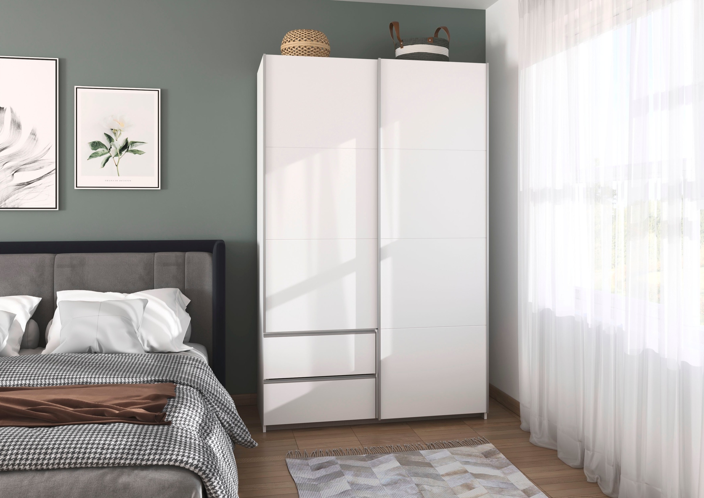 rauch Schwebetürenschrank »Kleiderschrank Schrank Garderobe Wäscheschrank SEVILLA«, (in 3 verschiedenen Ausstattungen BASIC/CLASSIC/PREMIUM), Metall-Griffleisten alufarben oder Graumetallic MADE IN GERMANY