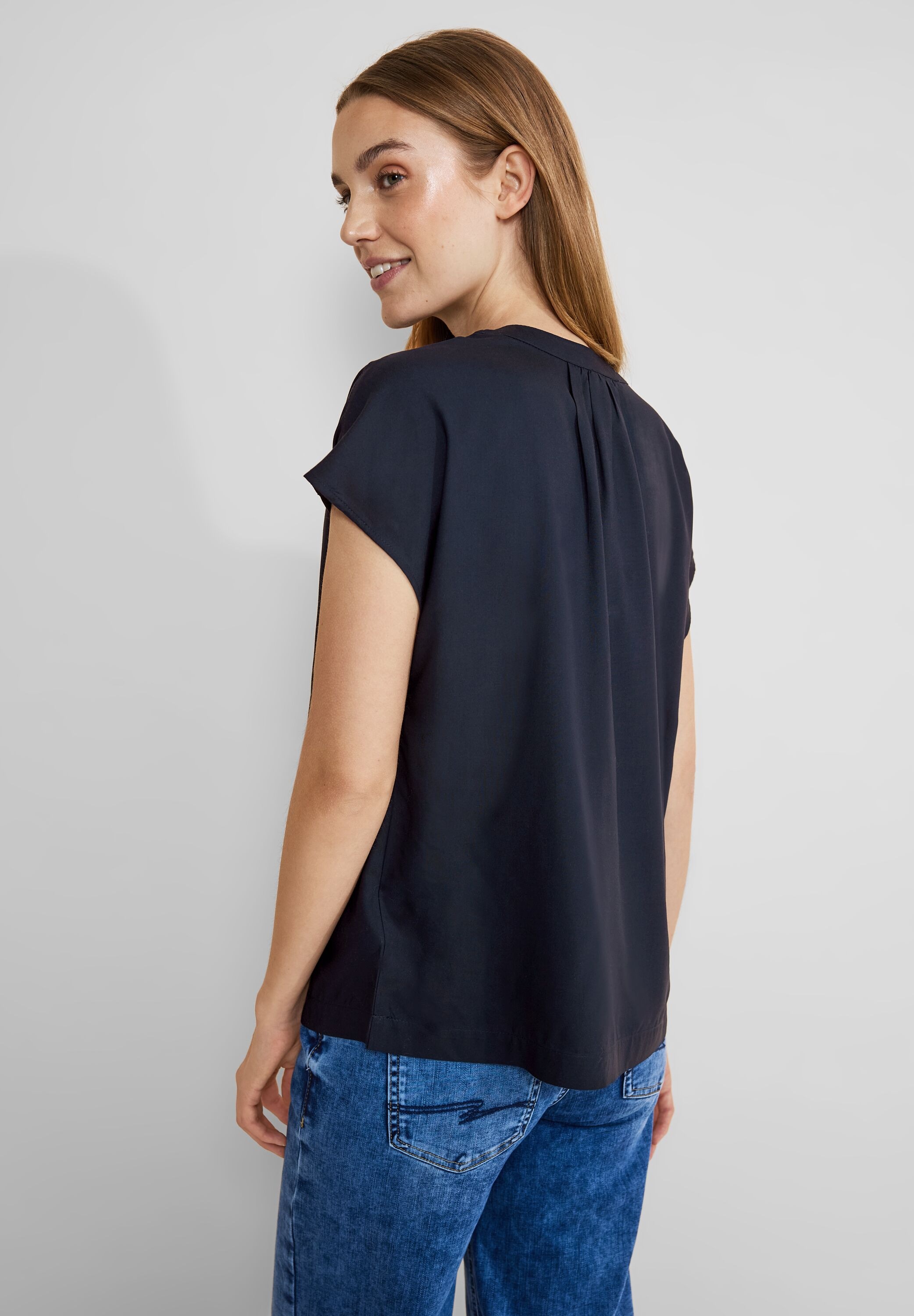 STREET ONE Shirtbluse, aus softer Viskose