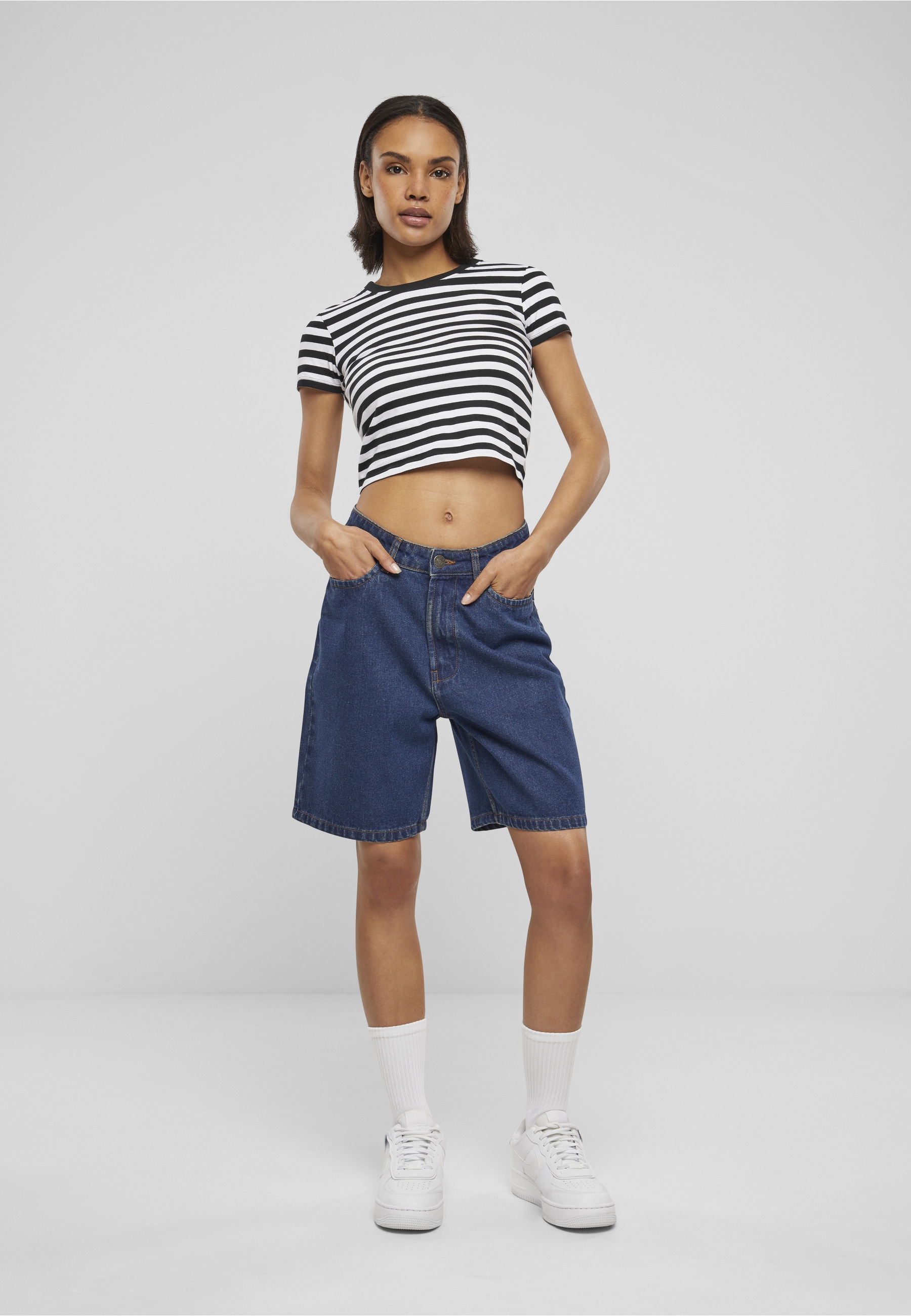 URBAN CLASSICS Shorts »Urban Classics Damen Ladies 90‘s Bermuda«