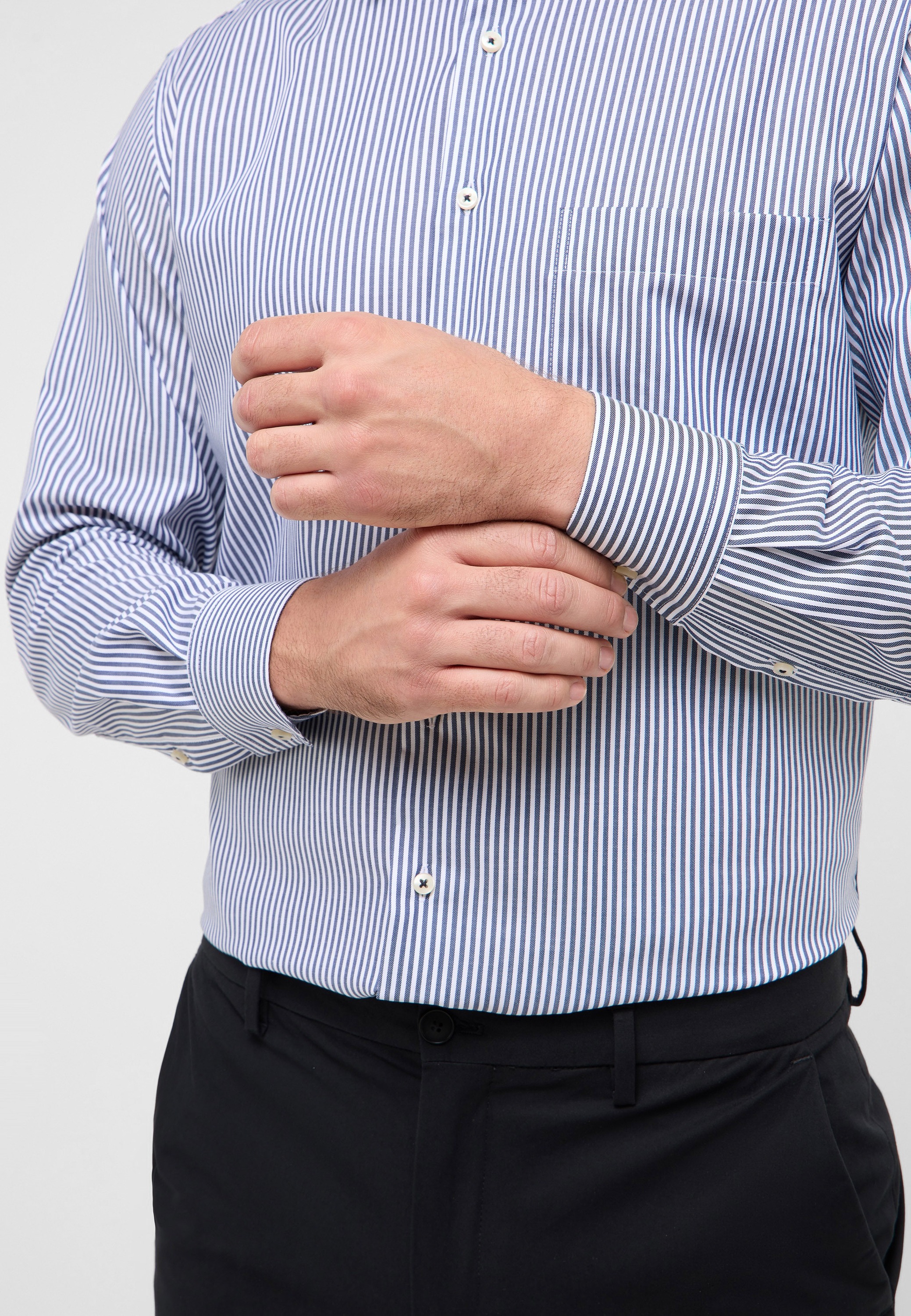 Thumbnail - Eterna Langarmhemd "COMFORT FIT" NON IRON (bügelfrei)