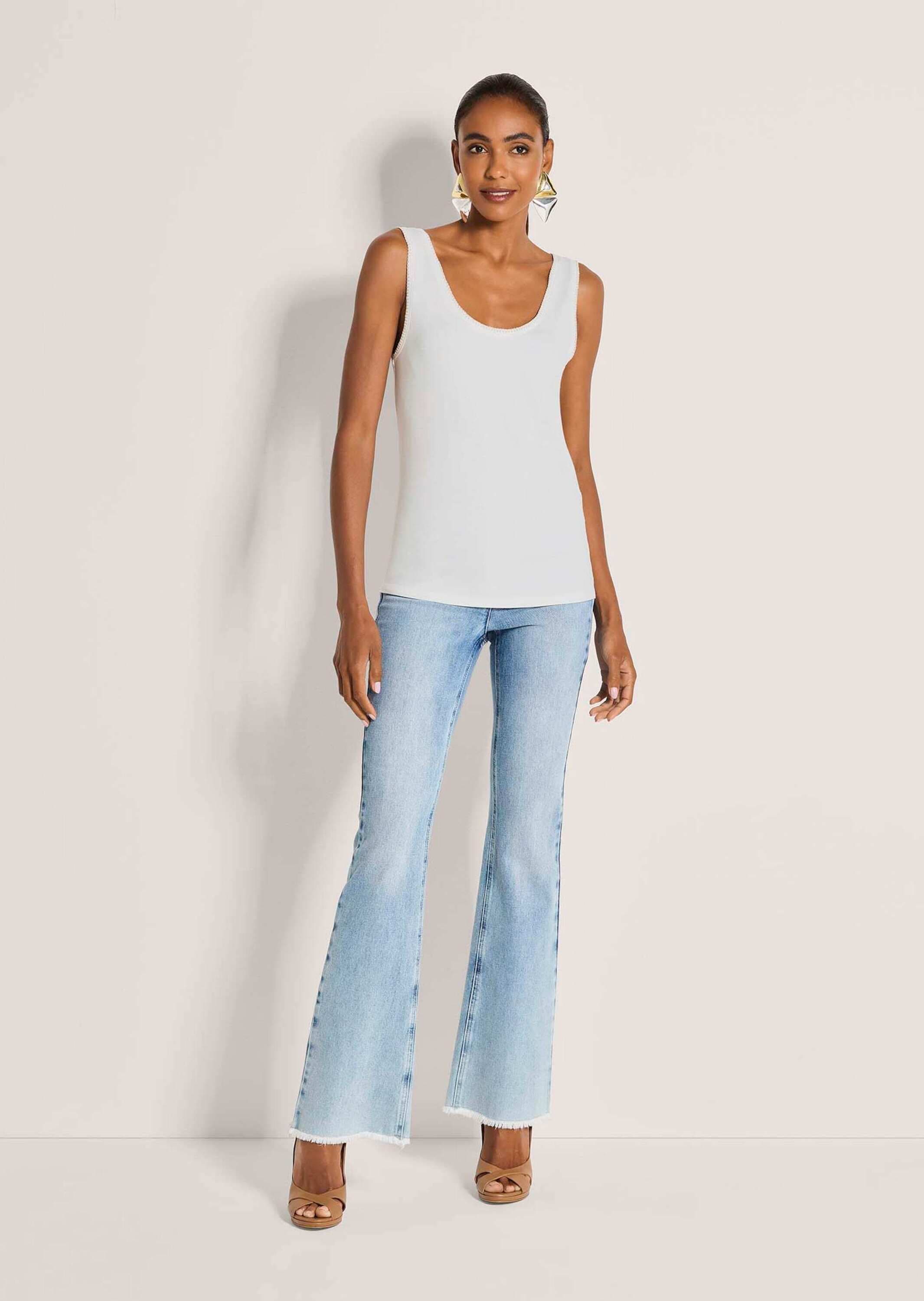 MADELEINE Trägertop »Glanztop Elegantes Jerseytop mit Glanzakzenten« Paspelierung