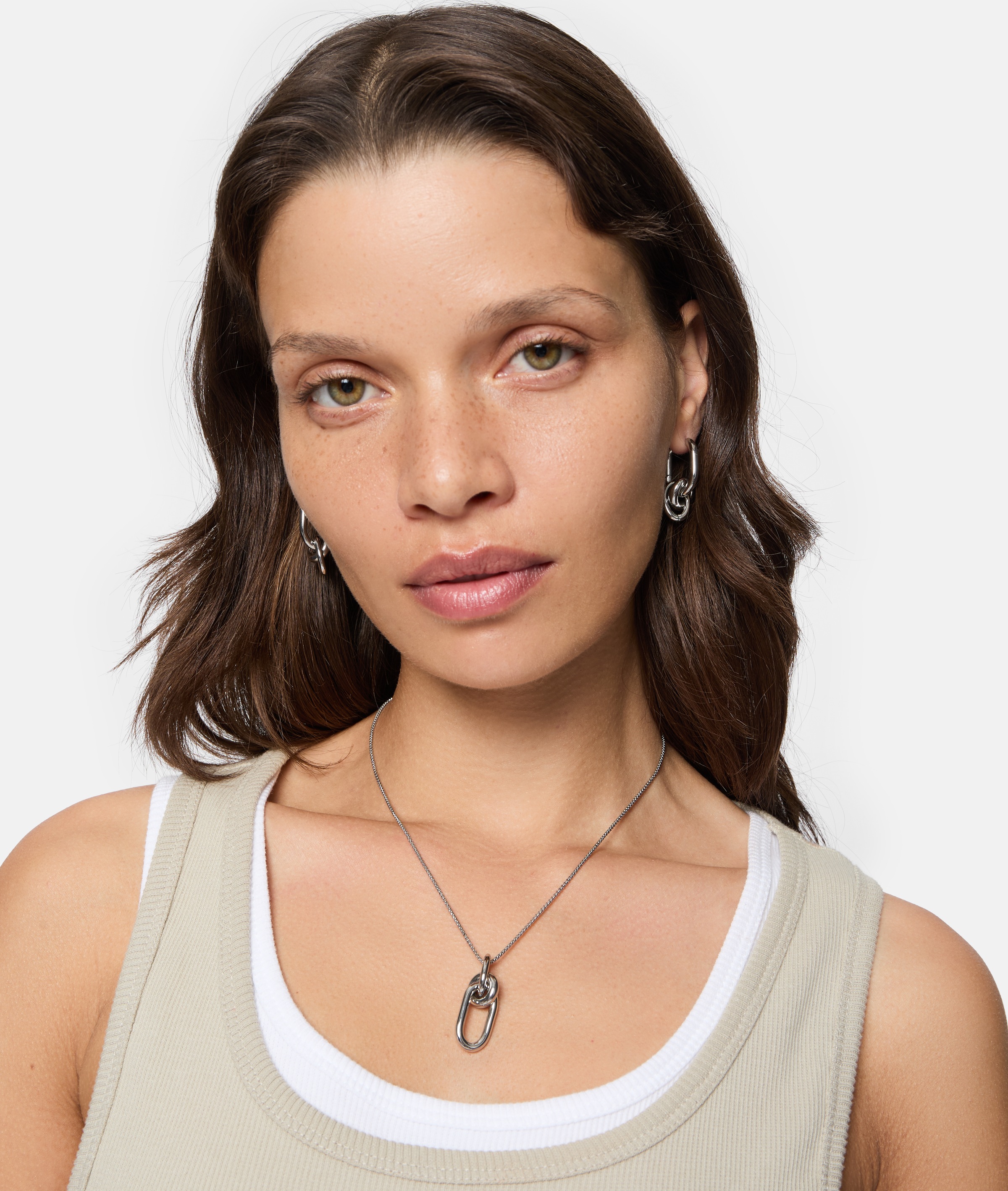 Liebeskind Berlin Kette mit Anhänger »Schmuck Geschenk Edelstahl Halskette Modern Knot Knoten«