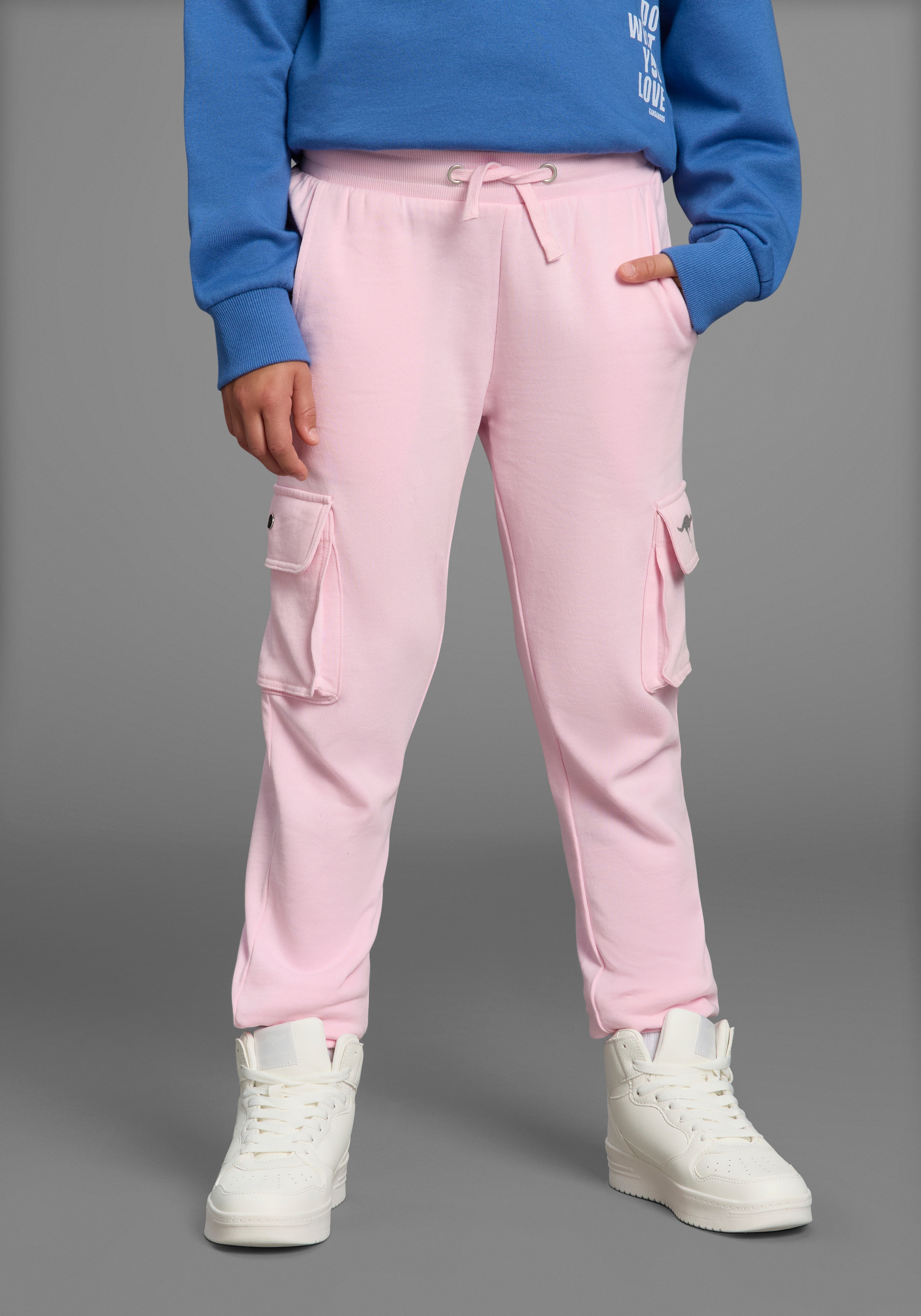 KANGAROOS Mädchen Sweathose "Cargo-Sweathose", rosa, Gr. 140, unifarben, angeraute Sweatware, Obermaterial: 100% Baumwolle, Hosen, Lässige Sweathose,