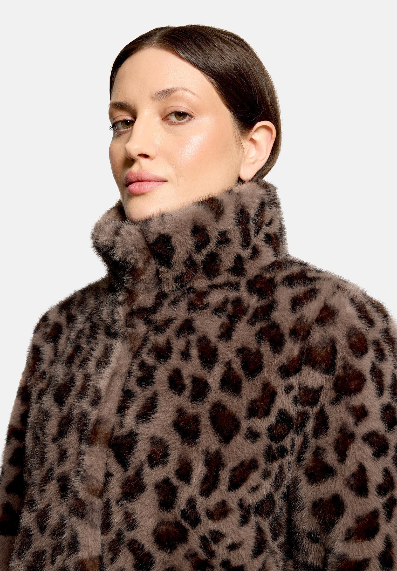 Betty Barclay Plüschjacke »Damen mit Stehkragen«