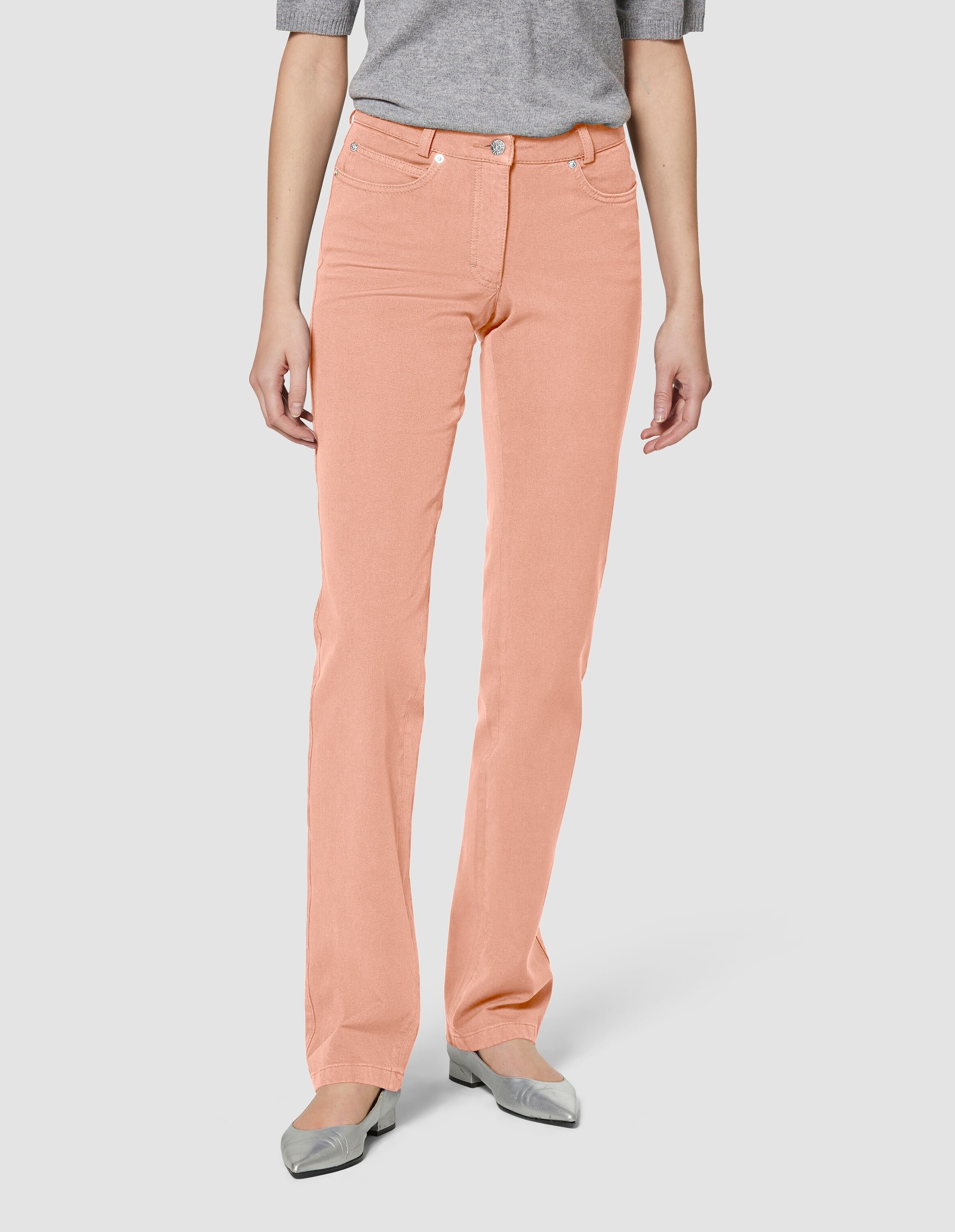 MADELEINE Regular-fit-Jeans »M-Jeans, weit M-Jeans in gerader Form mit Logo-Stickerei«