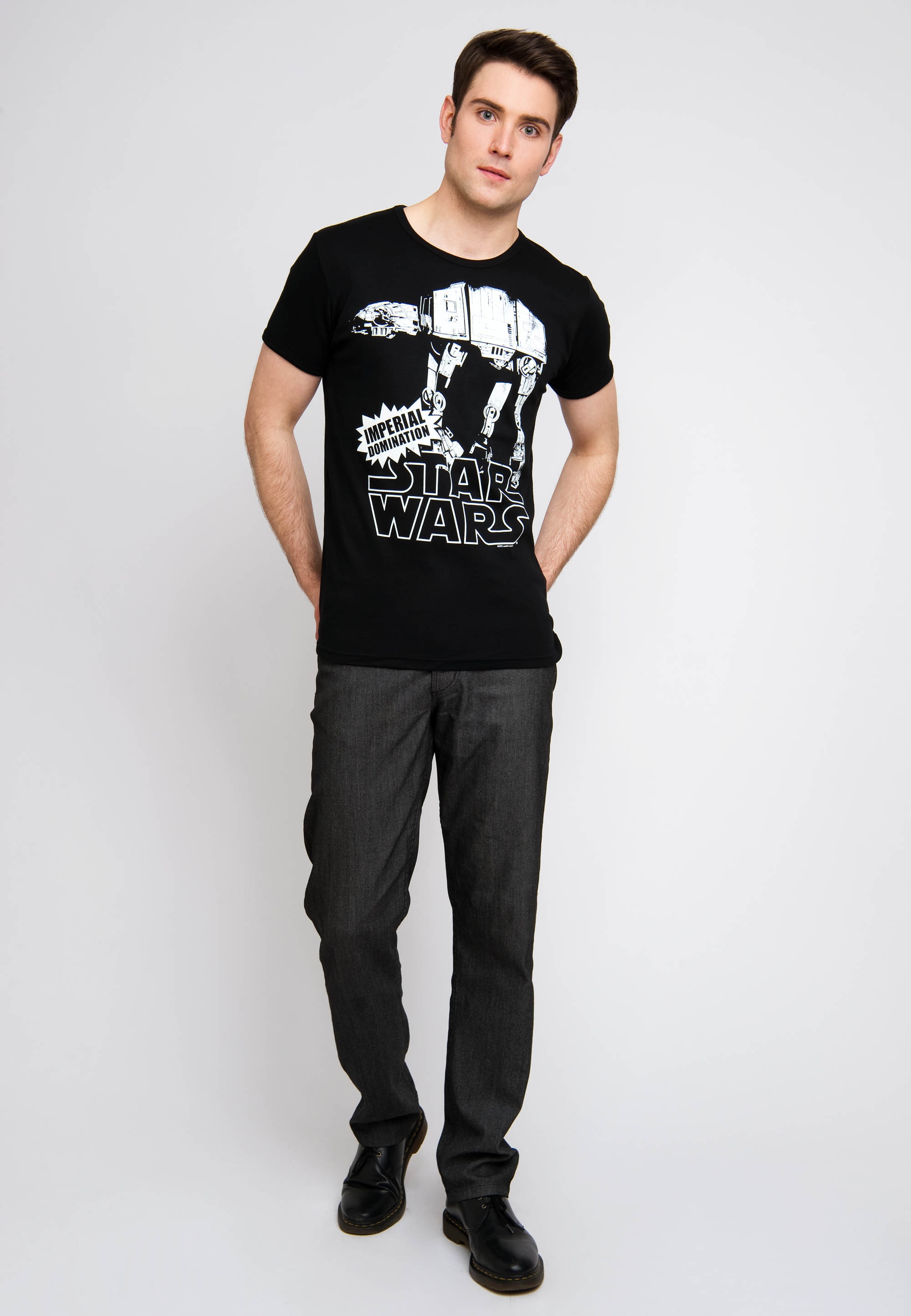 LOGOSHIRT T-Shirt »AT-AT«, mit großem Star Wars-Aufdruck