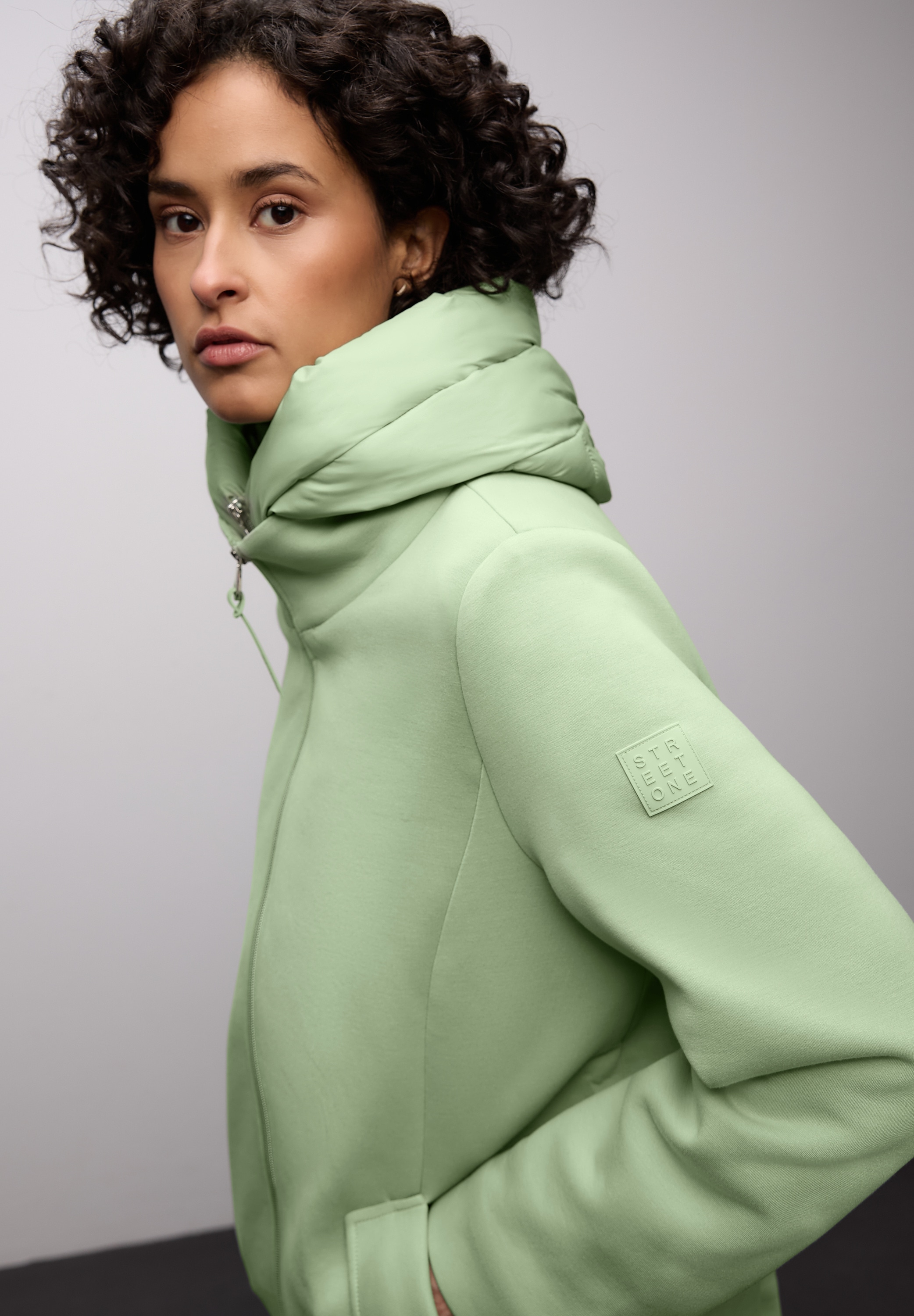 STREET ONE Steppjacke mit Kapuze mit Kapuze