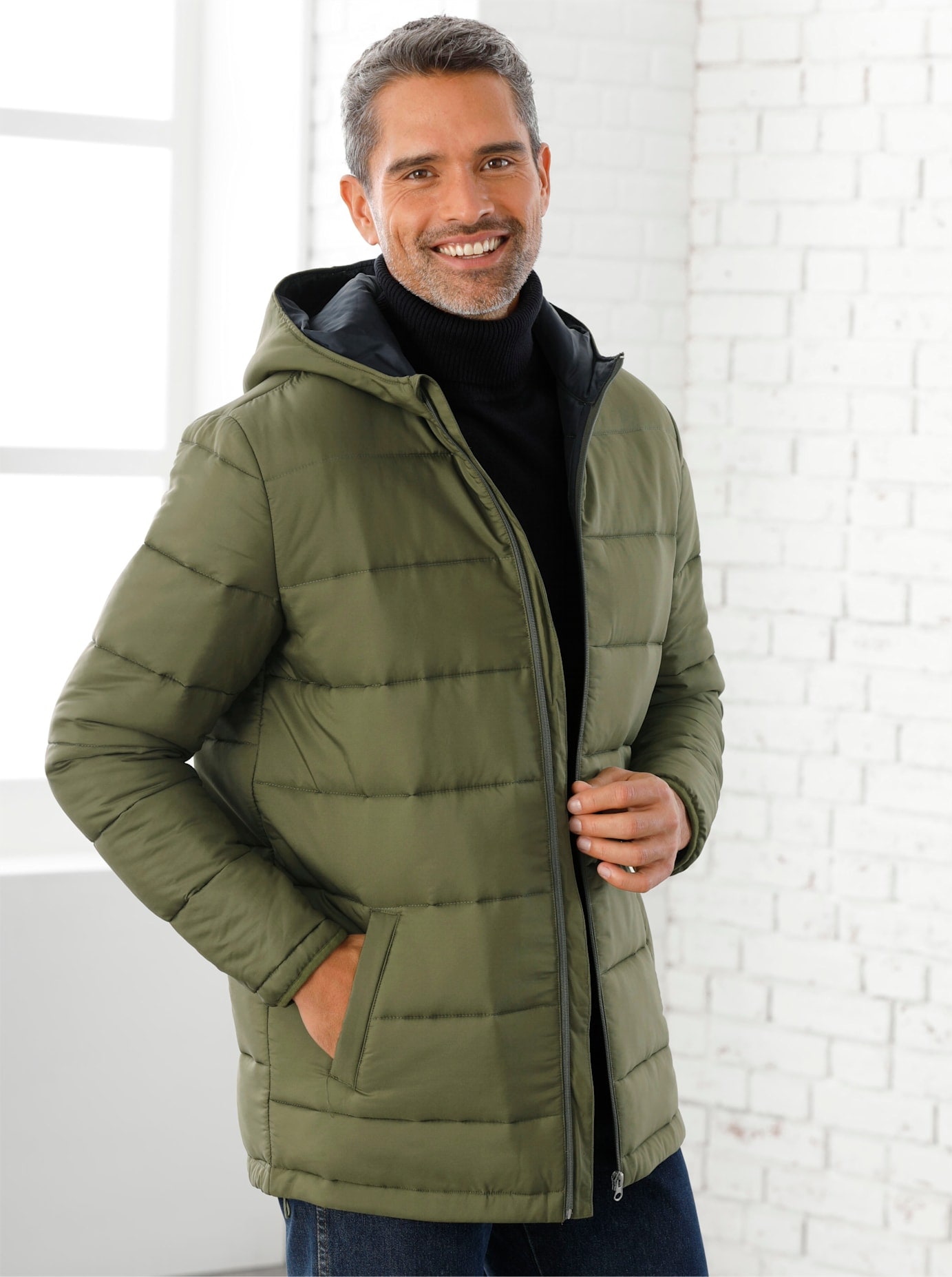 Classic Steppjacke, mit Kapuze