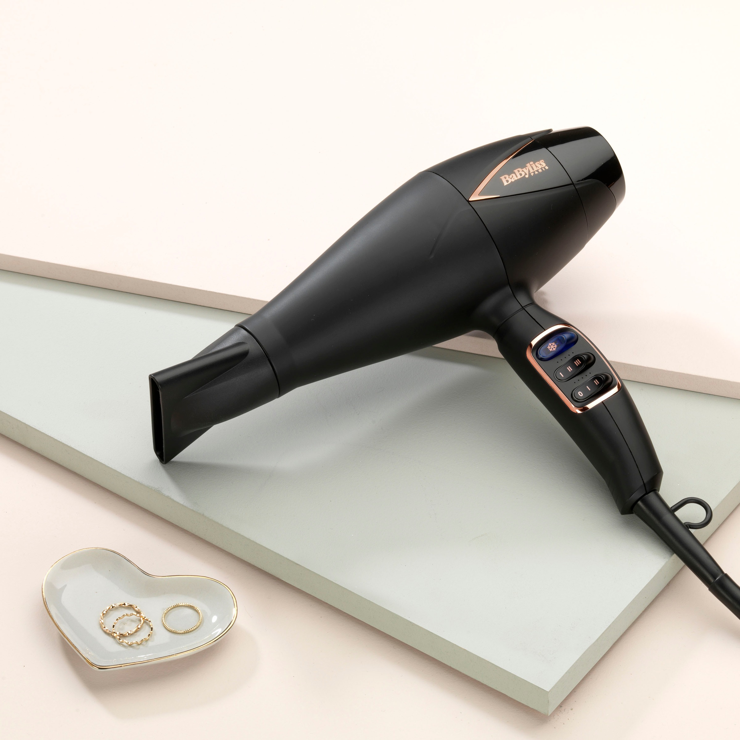 BaByliss Ionic-Haartrockner »D665E Salon Air Brilliance«, 2200 W, 2 Aufsätze, mit digitalem Motor