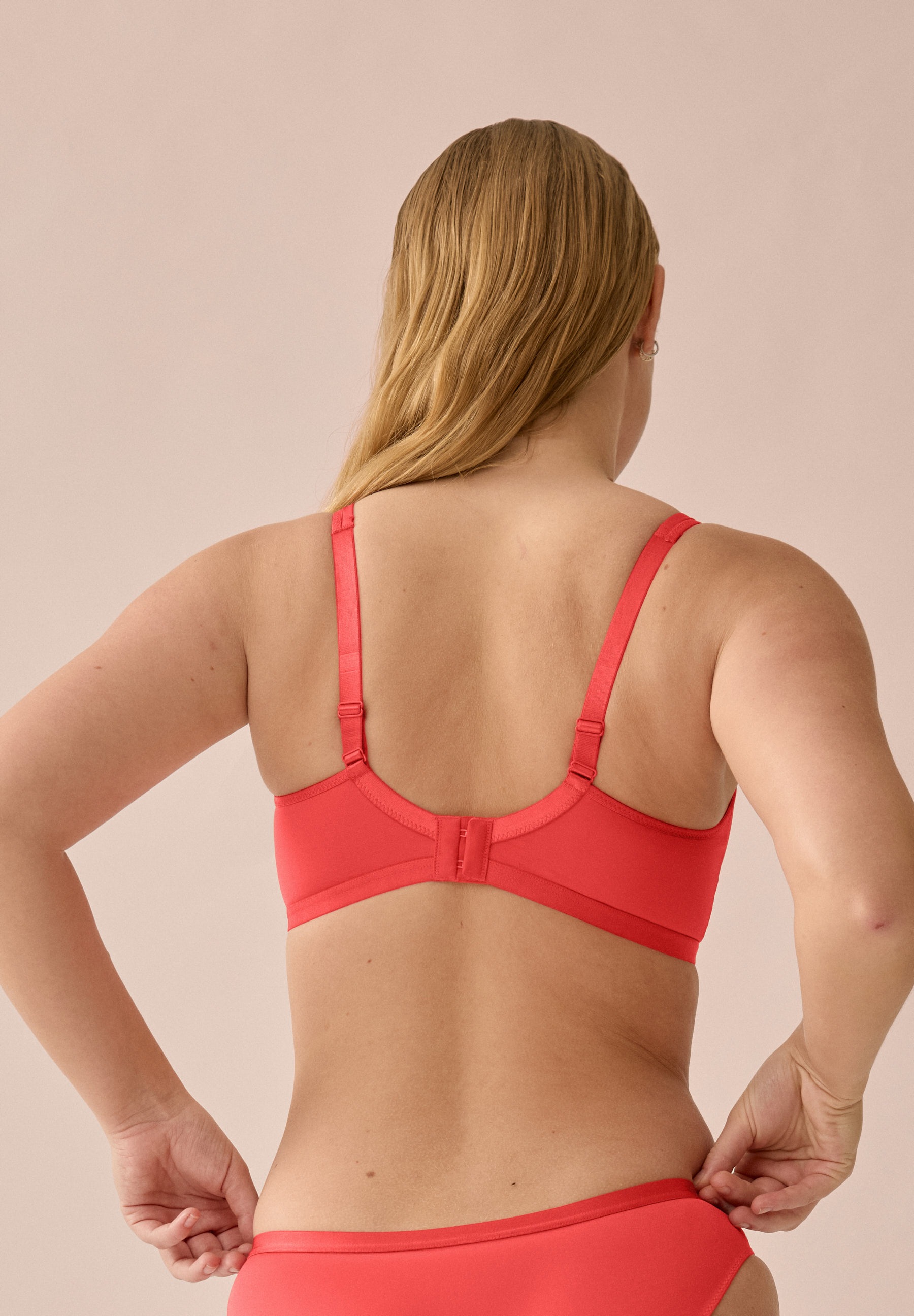 Naturana Minimizer-BH »The Thursday« 1 Stk. ohne Bügel, breite Träger, basic, bequem, weich, Entlastungsträger