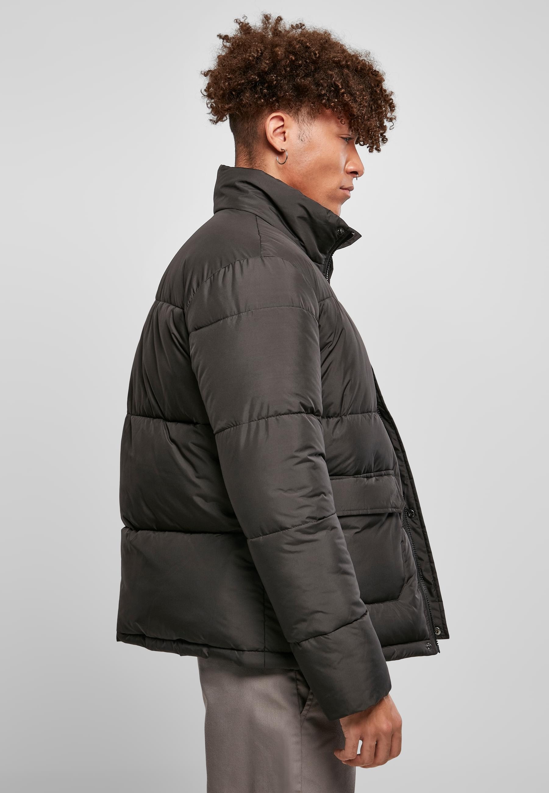 URBAN CLASSICS Winterjacke »Urban Classics Herren Short Puffer Jacket«, (1 St.), ohne Kapuze