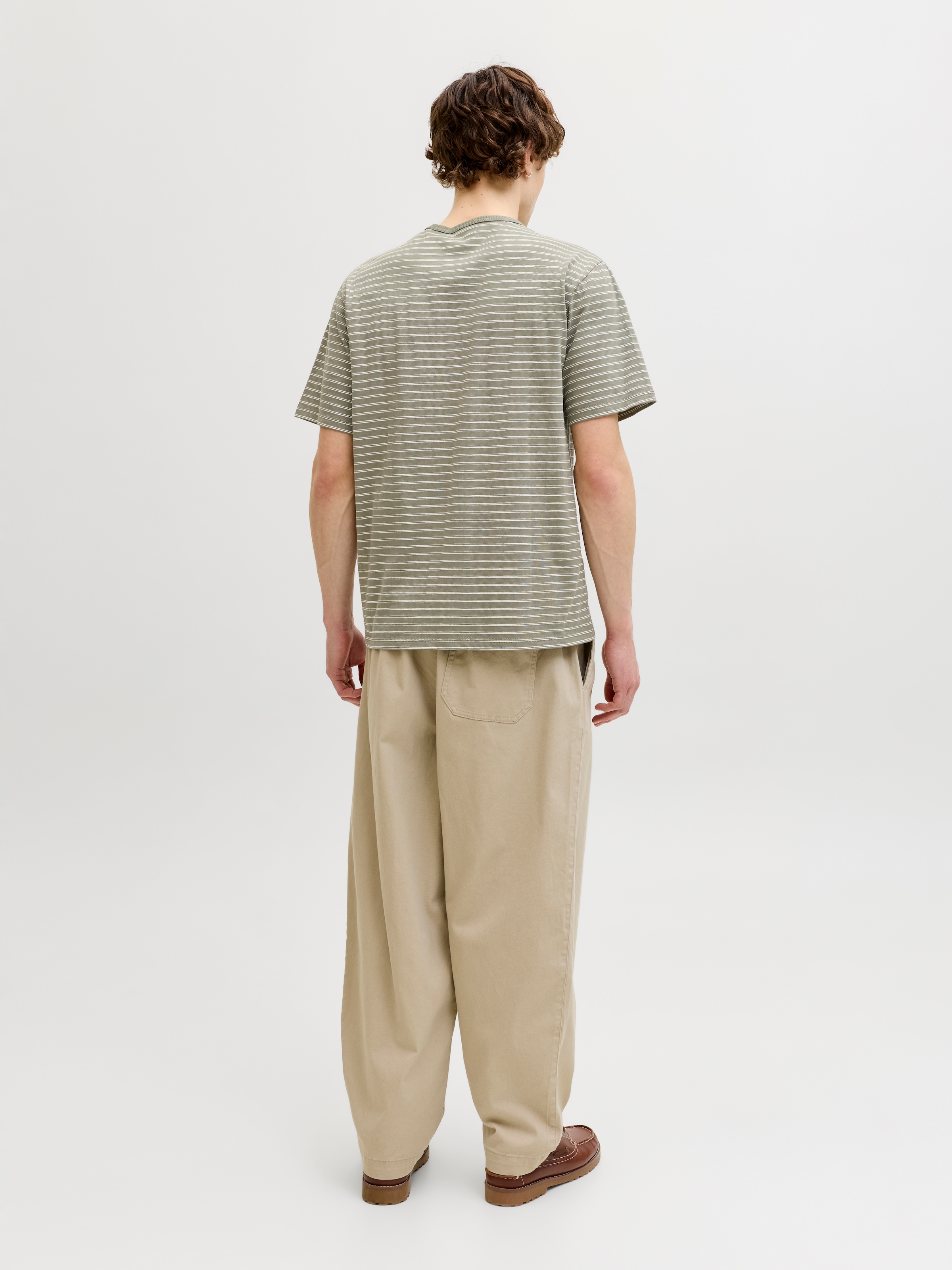 Jack & Jones Rundhalsshirt »JJDEVIN DAYTONA STRIPED TEE SS CREW NECK« Baumwollmischung, relaxed fit