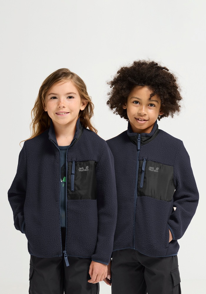 Jack Wolfskin Fleecejacke "LITE CURL FZ K" mit aufgesetzter Brusttasche mit Zipper, atmungsaktiv, wasserabweisend