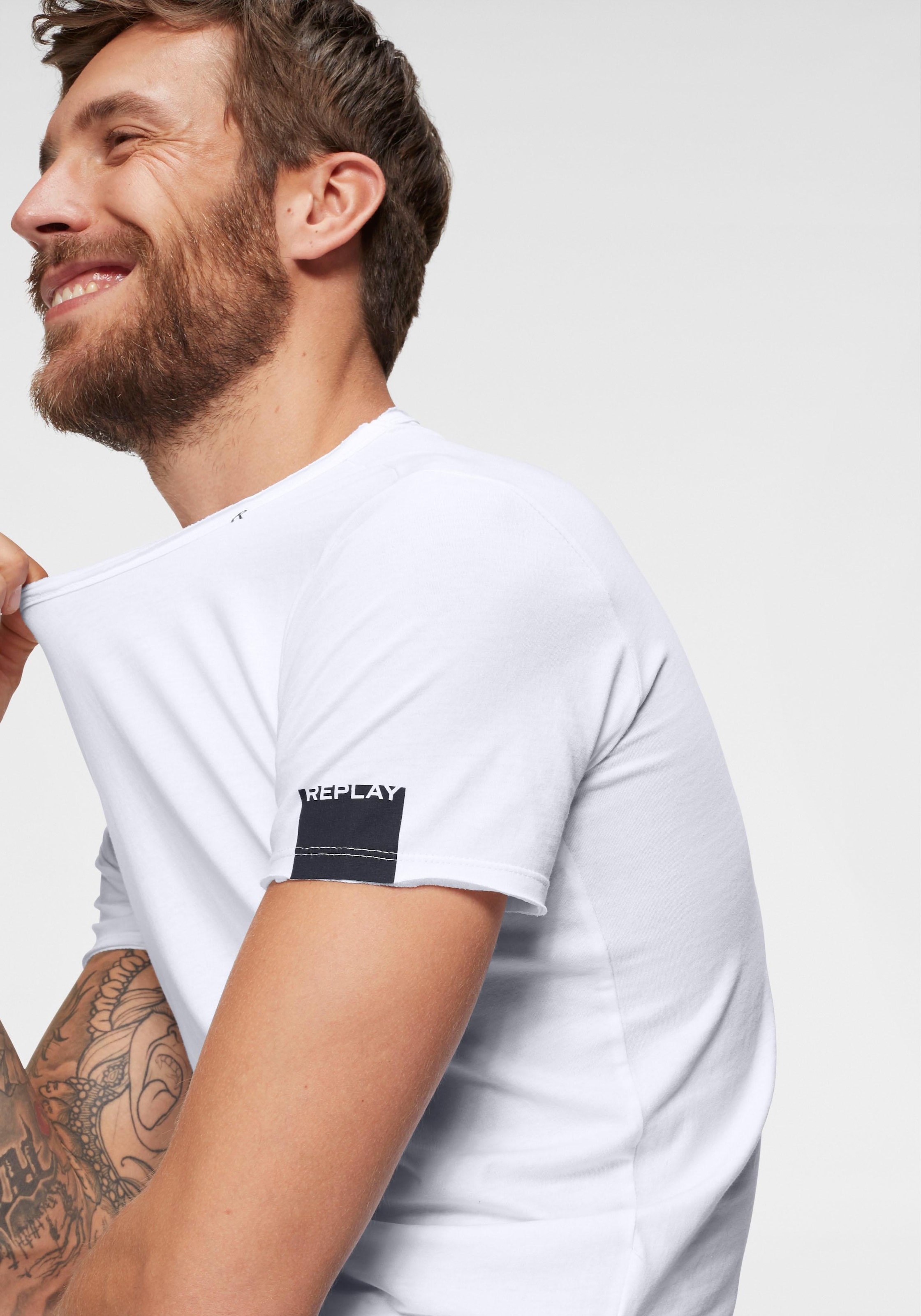 Replay T-Shirt, offene Kanten