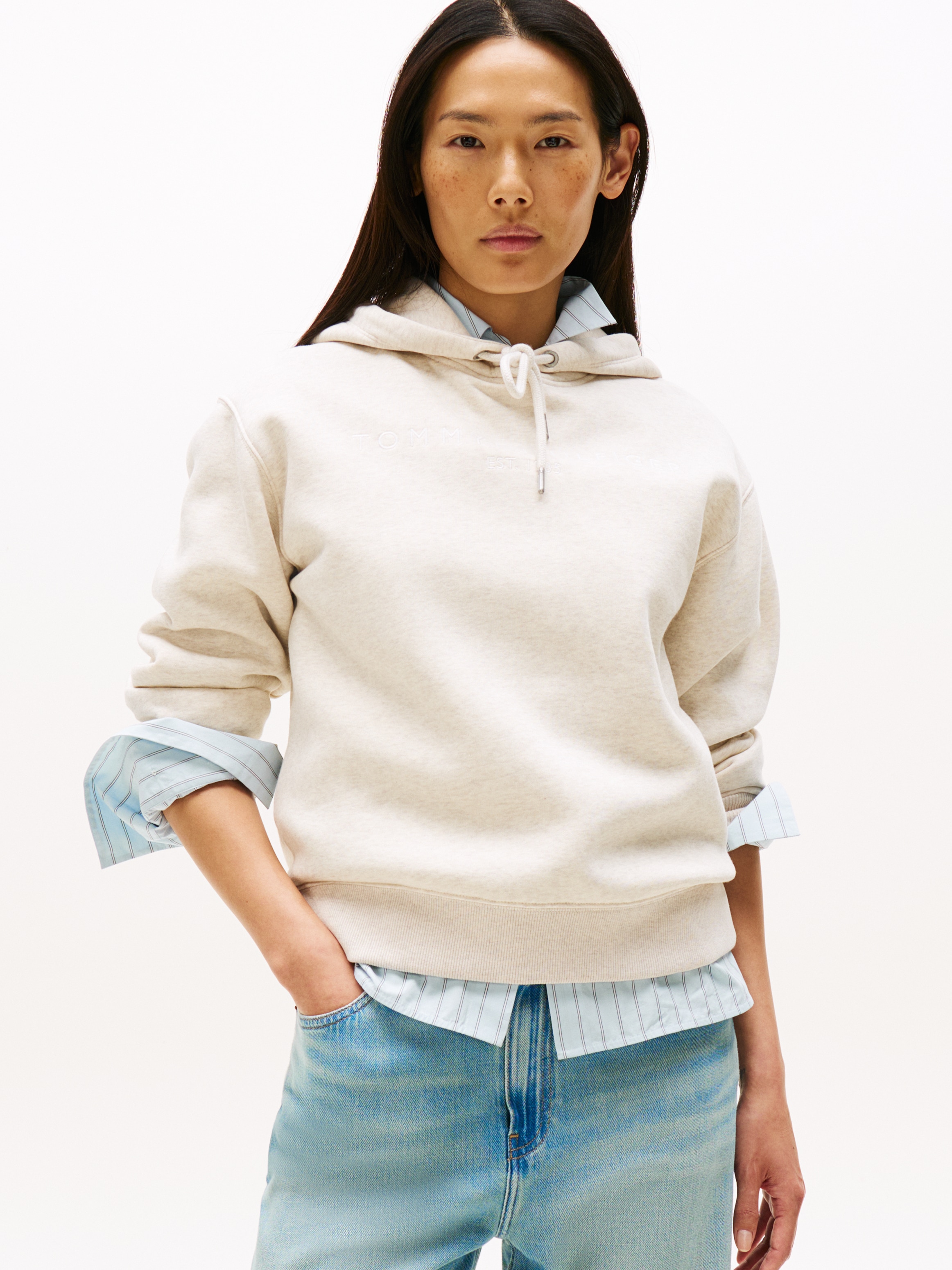 Tommy Hilfiger Kapuzensweatshirt "MDRN REG CORP LOGO HOODIE", mit gestickte günstig online kaufen